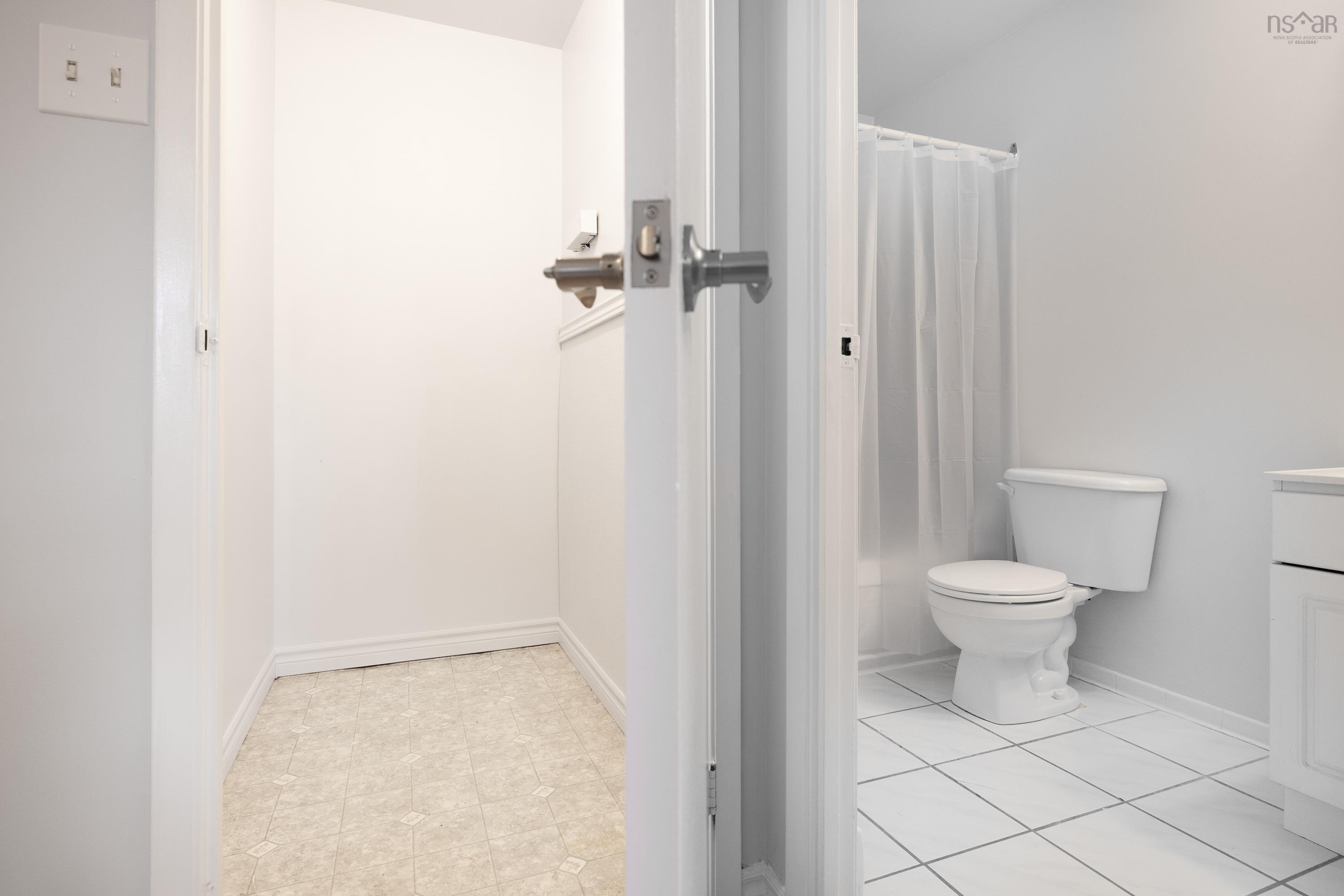 111 7 Jamieson Street, Dartmouth, NS (MLS 202527584)