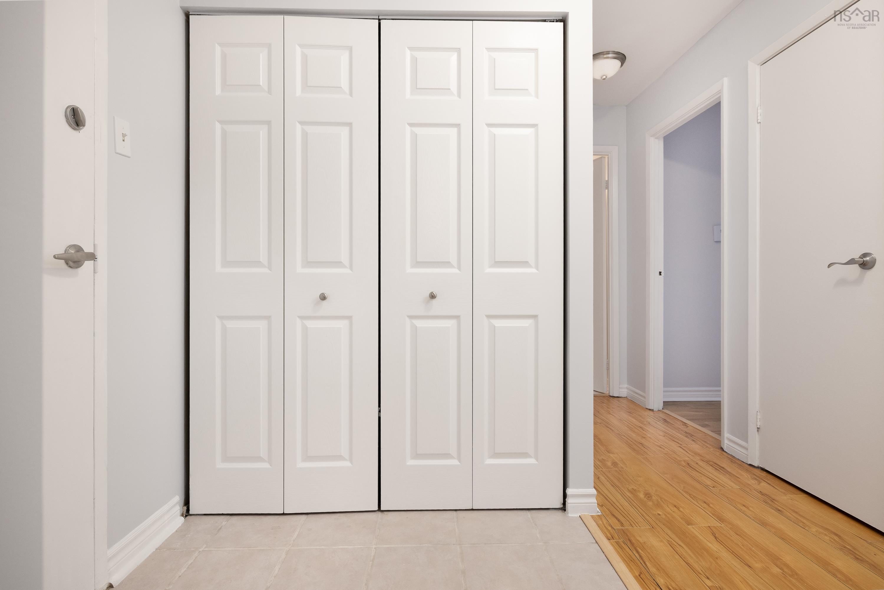 111 7 Jamieson Street, Dartmouth, NS (MLS 202527584)