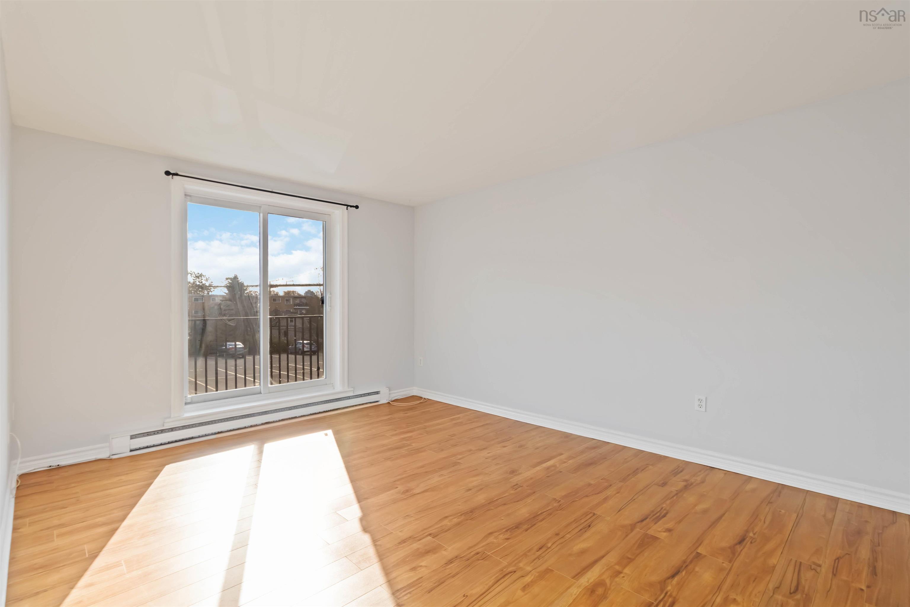 111 7 Jamieson Street, Dartmouth, NS (MLS 202527584)