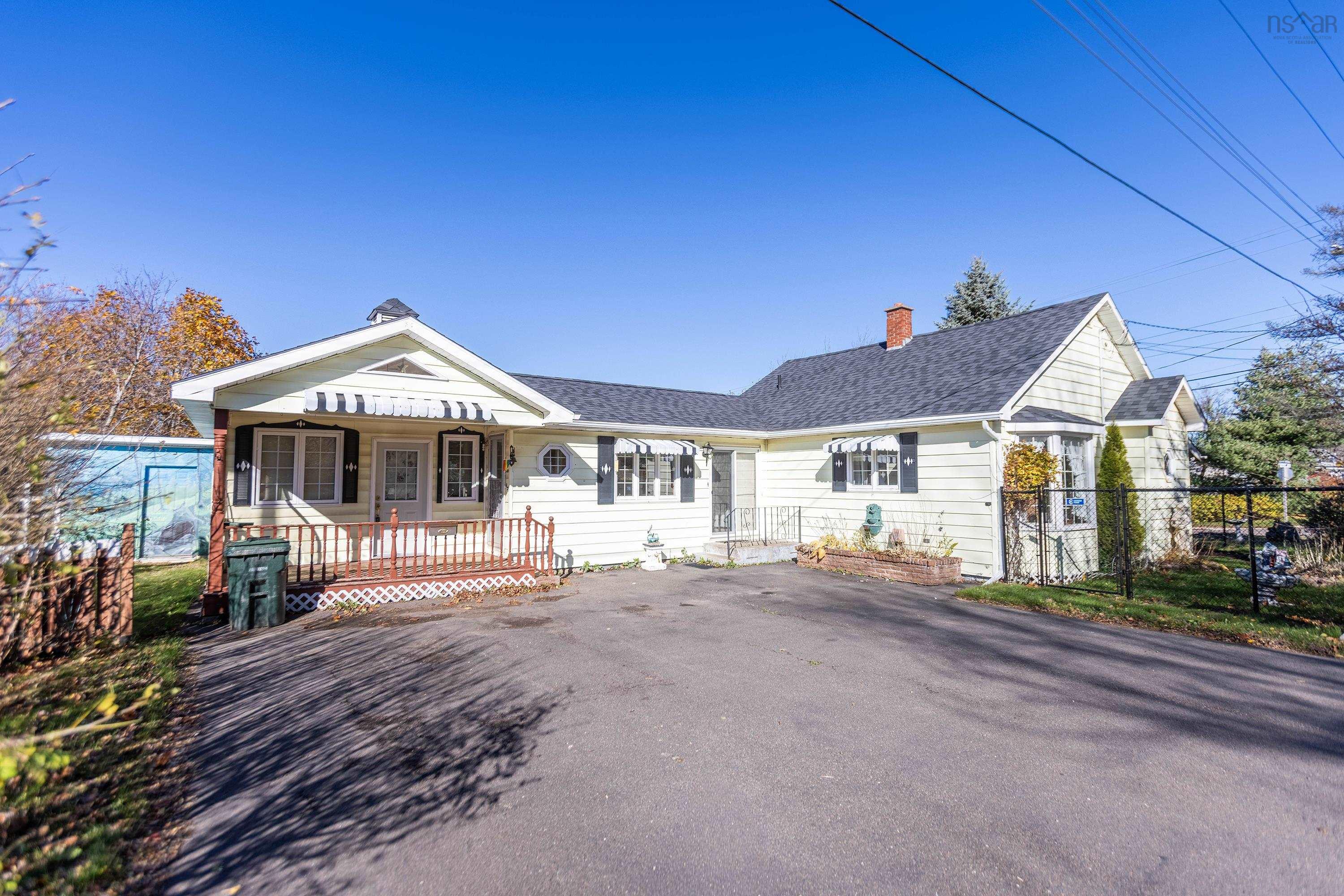 67 Charles Street, Amherst, NS (MLS® 202527585)