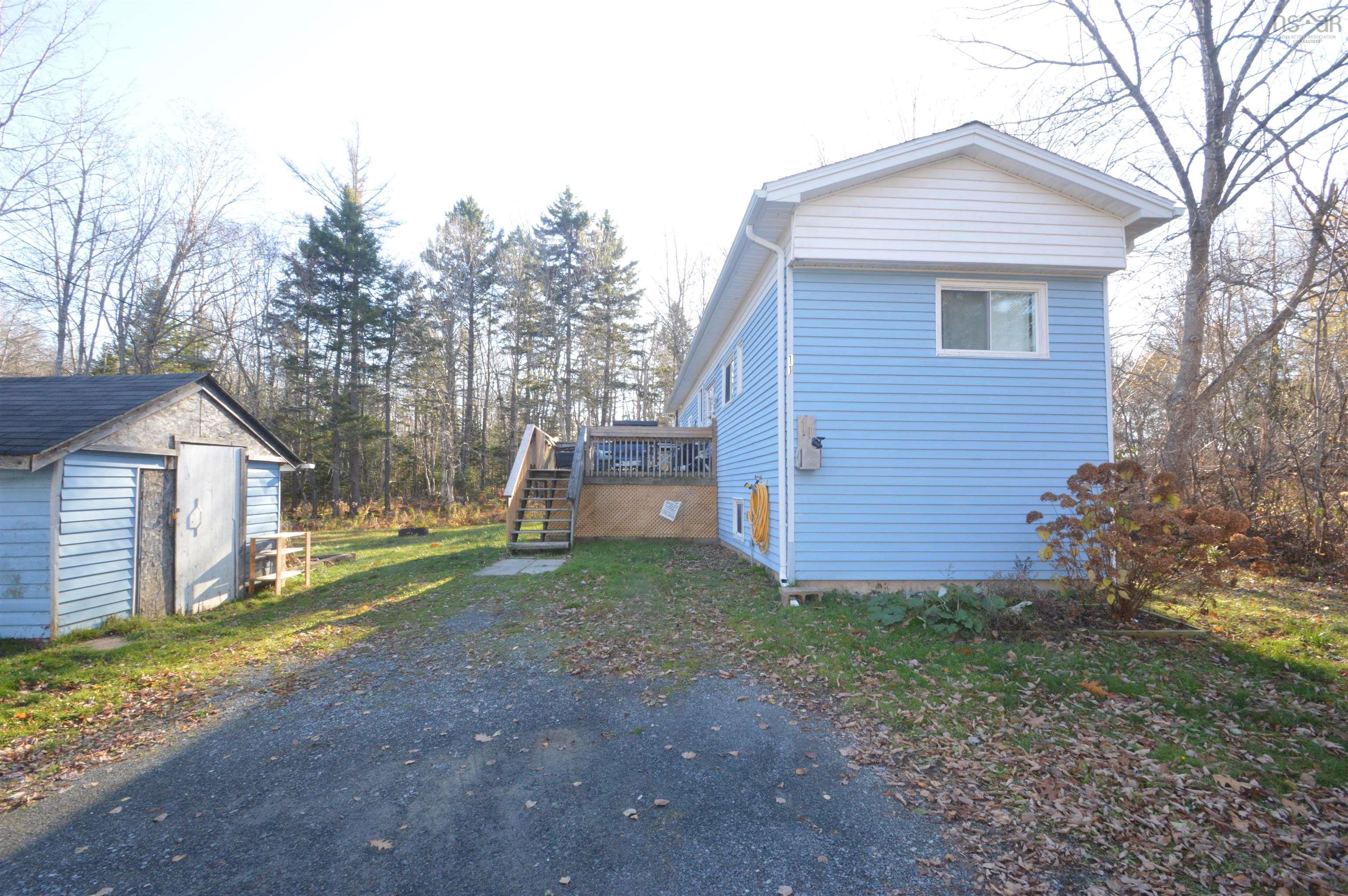 11 Earl Gordon Drive, Beaver Bank, NS (MLS® 202527597)