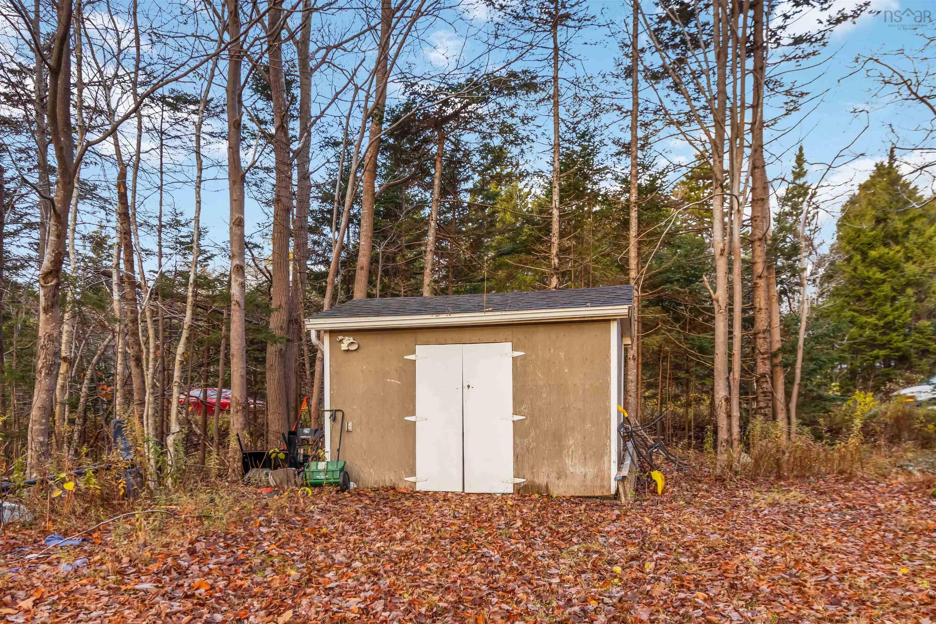 167 Pinetree Crescent, Hammonds Plains, NS (MLS 202527634)