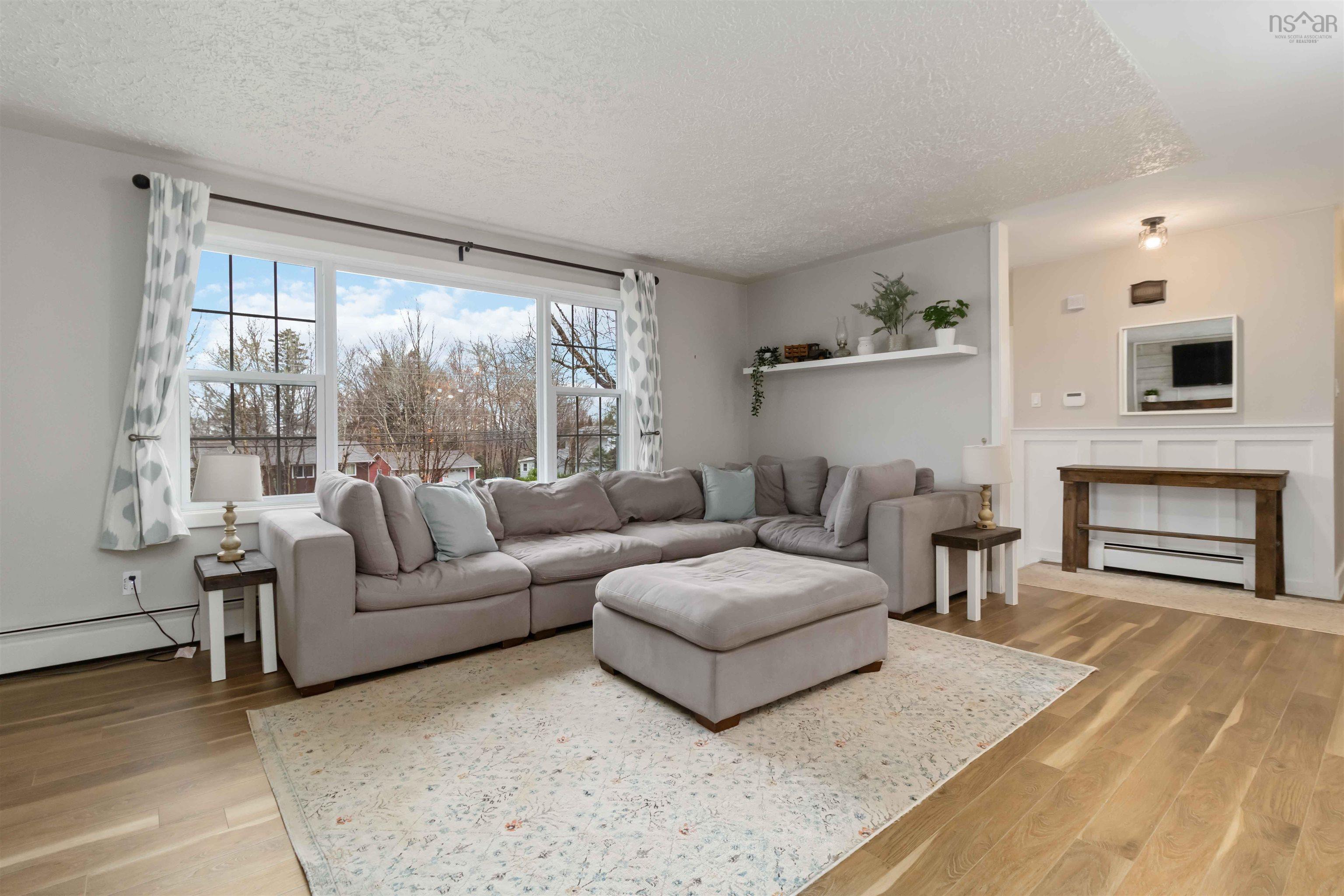 167 Pinetree Crescent, Hammonds Plains, NS (MLS 202527634)