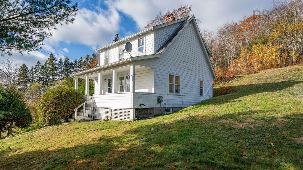 6027 St. Margarets Bay Road, St Margaret's Bay, NS (MLS 202527667)