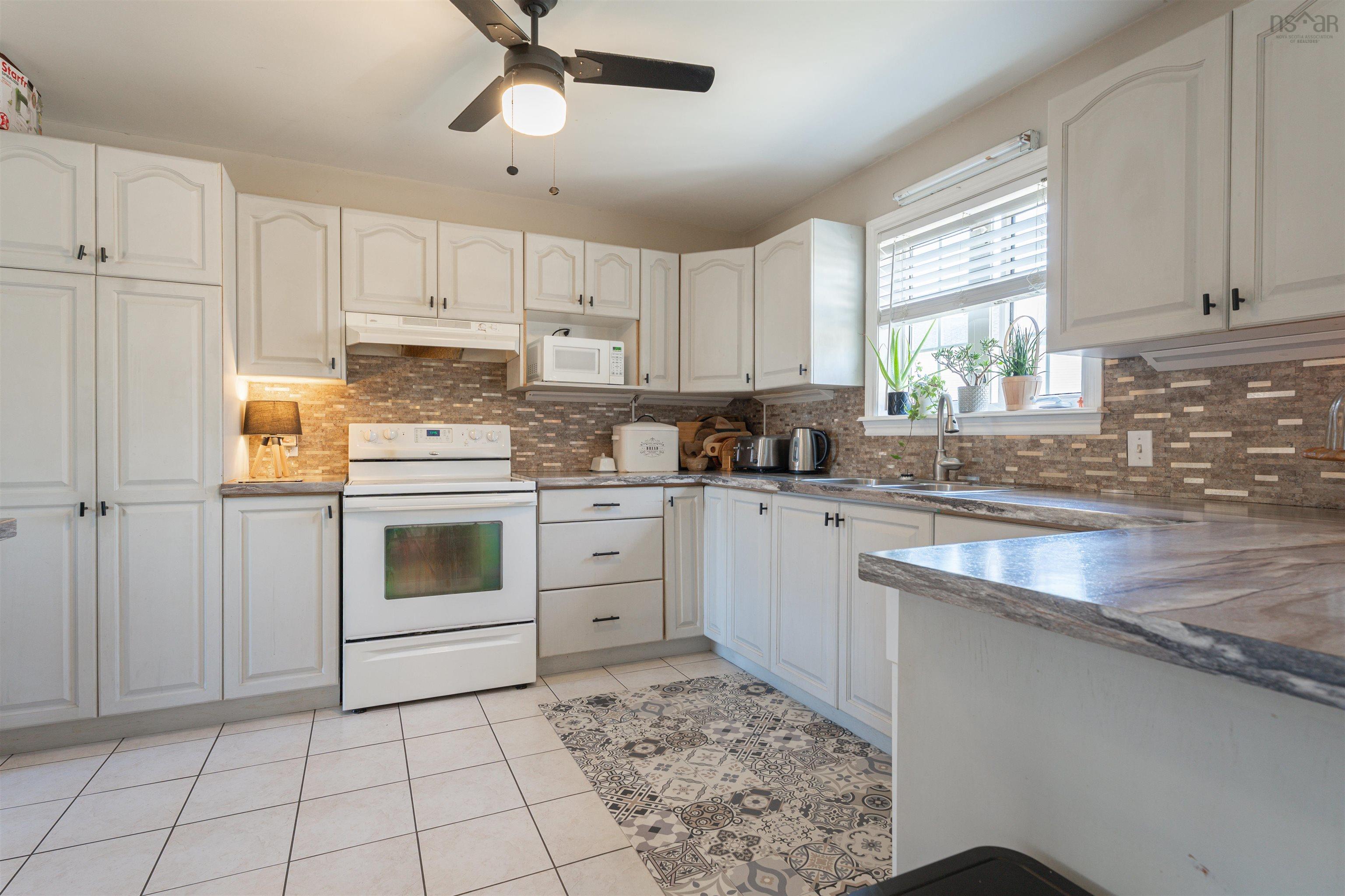 25 Lochiel Circle, Dartmouth, NS (MLS 202527671)