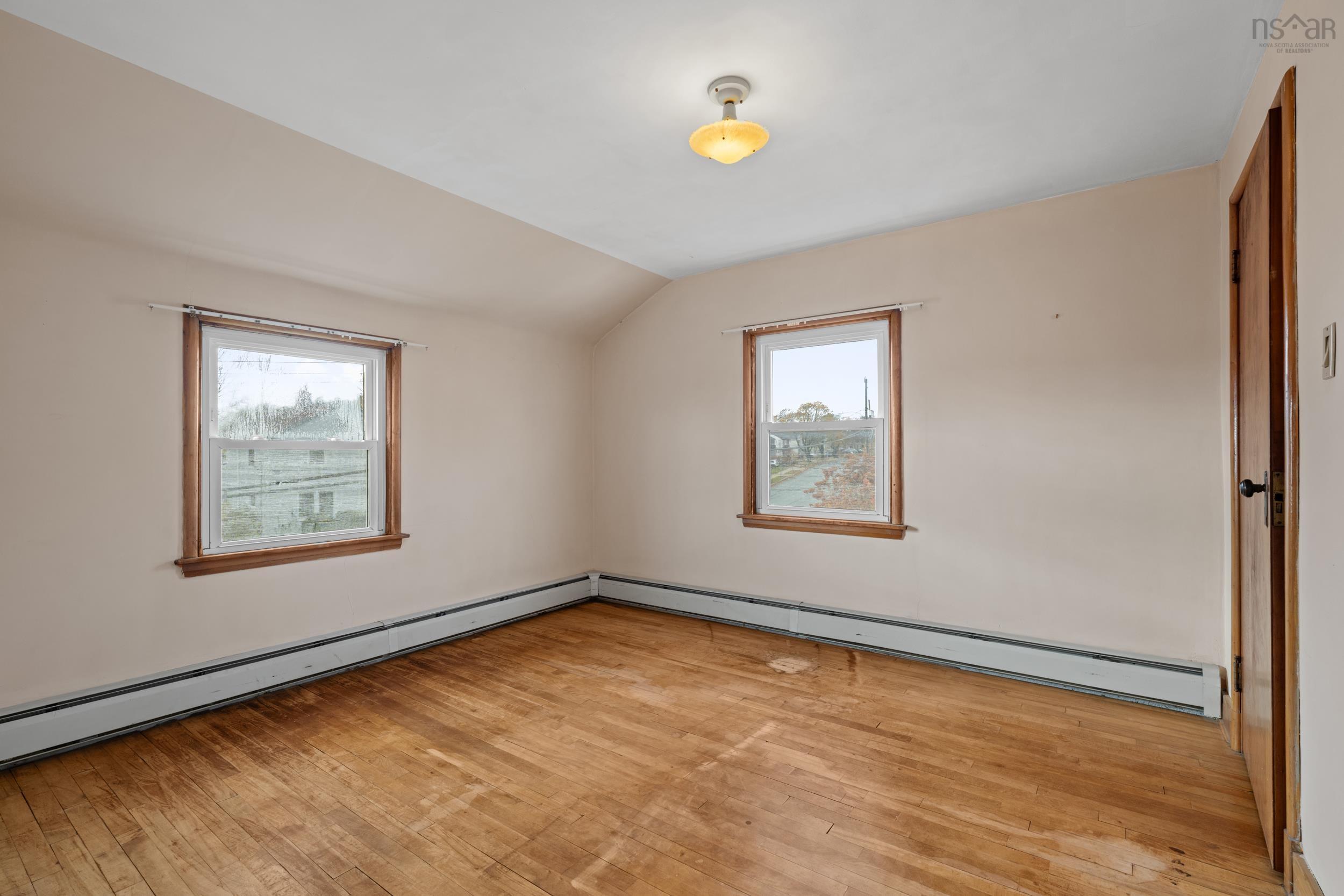 6 Joffre Street, Dartmouth, NS (MLS 202527696)