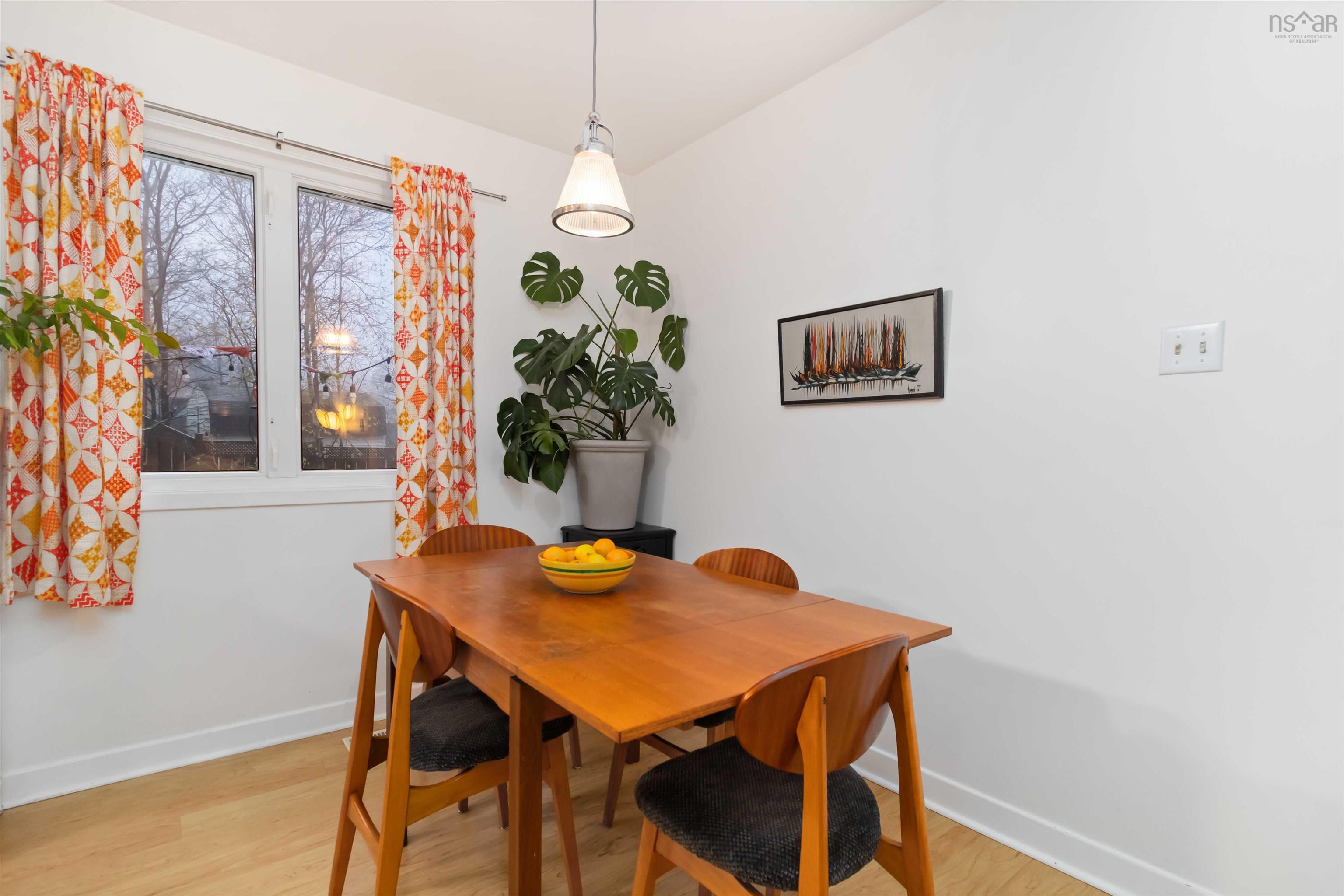 16 Ellen Drive, Dartmouth, NS (MLS 202527700)