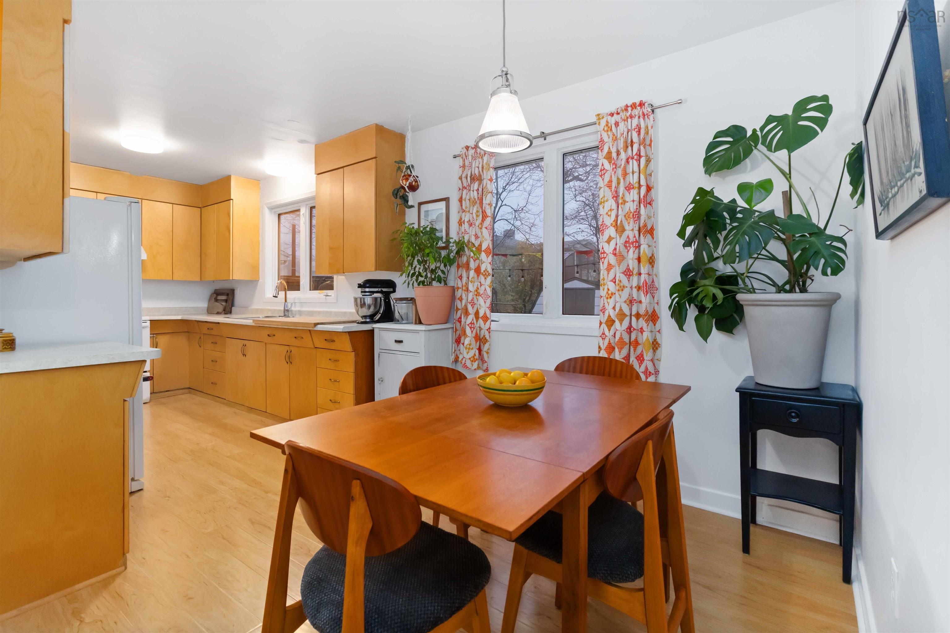 16 Ellen Drive, Dartmouth, NS (MLS 202527700)