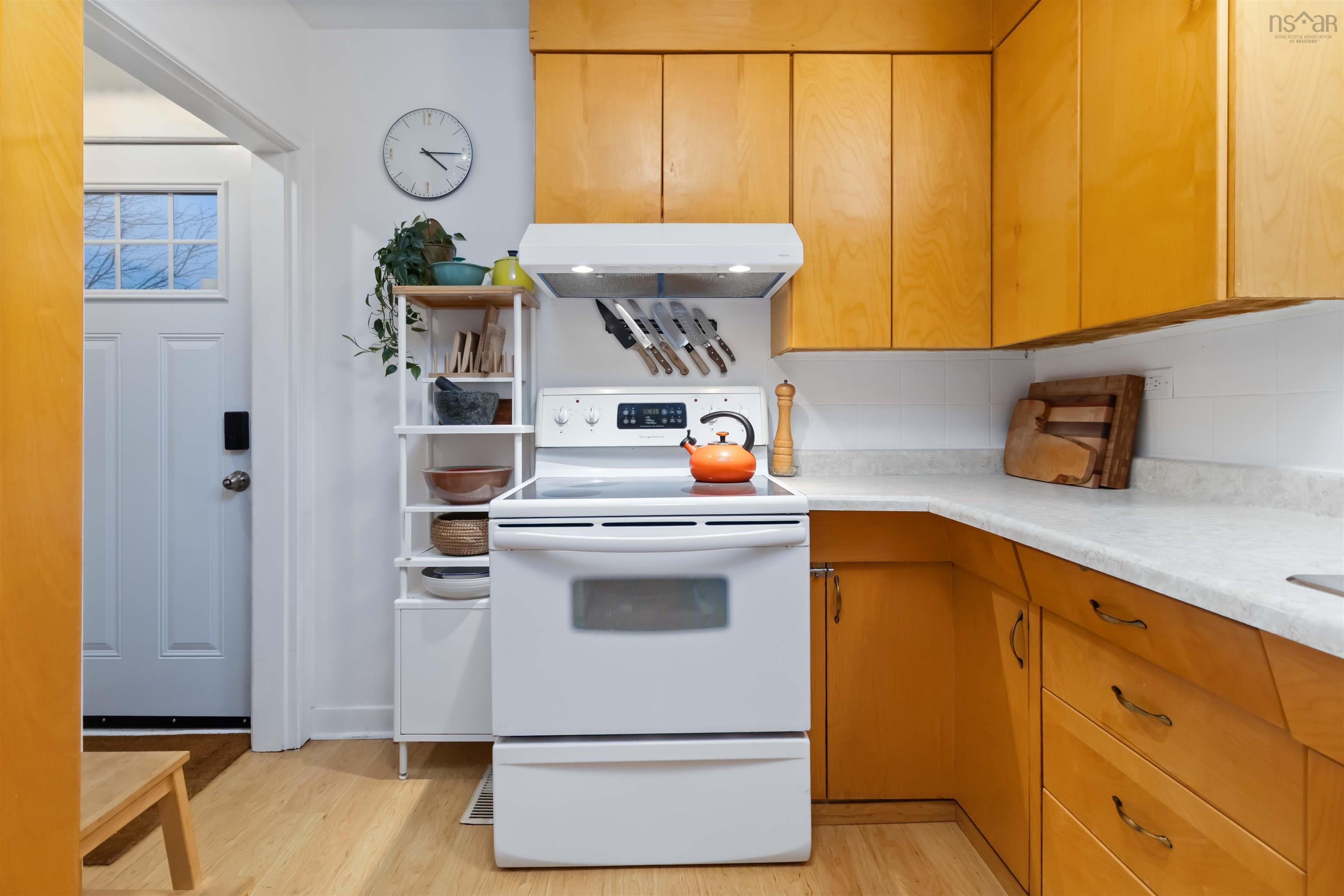 16 Ellen Drive, Dartmouth, NS (MLS 202527700)