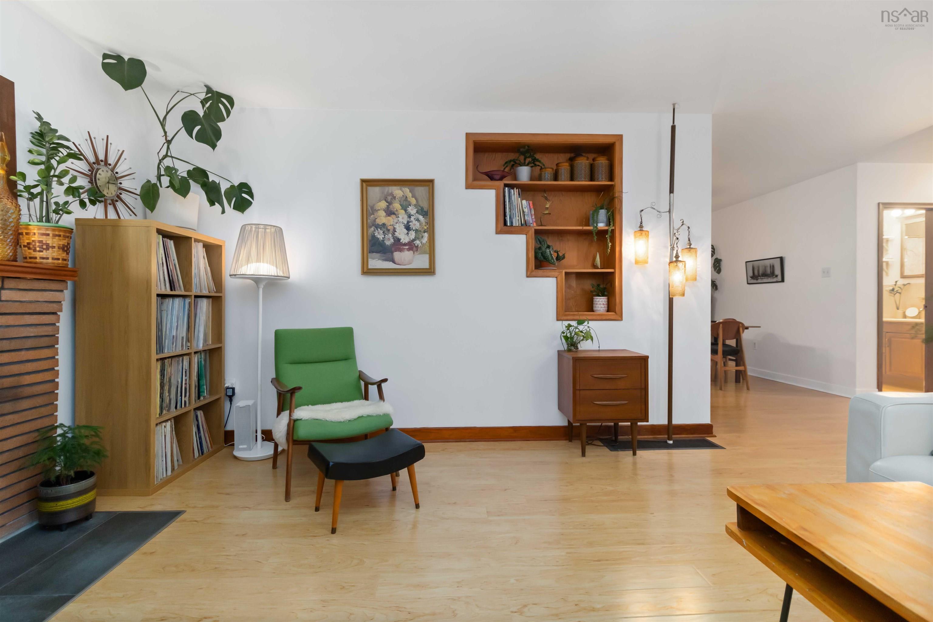 16 Ellen Drive, Dartmouth, NS (MLS 202527700)