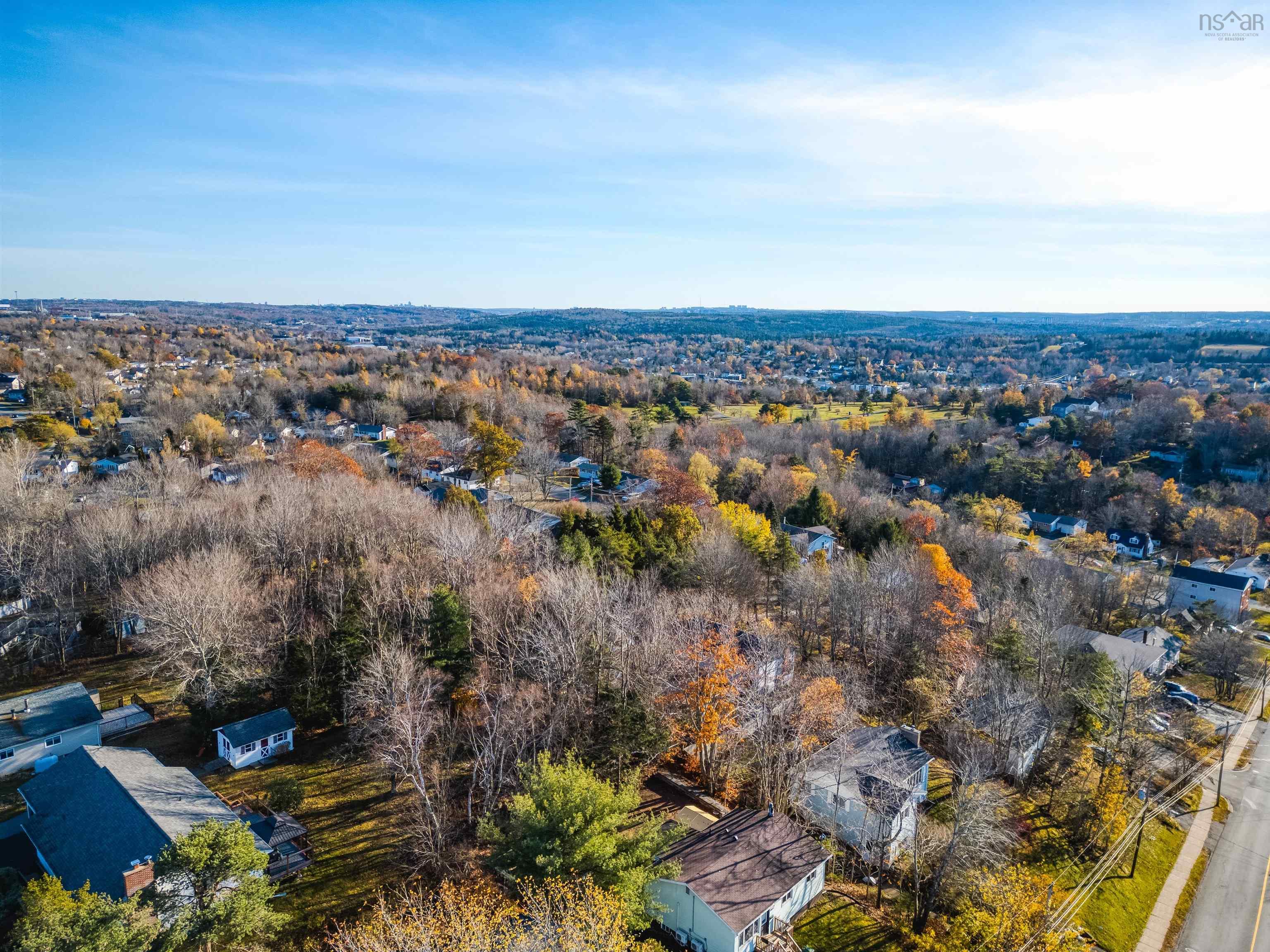 8 Aspen Crescent, Lower Sackville, NS (MLS 202527734)