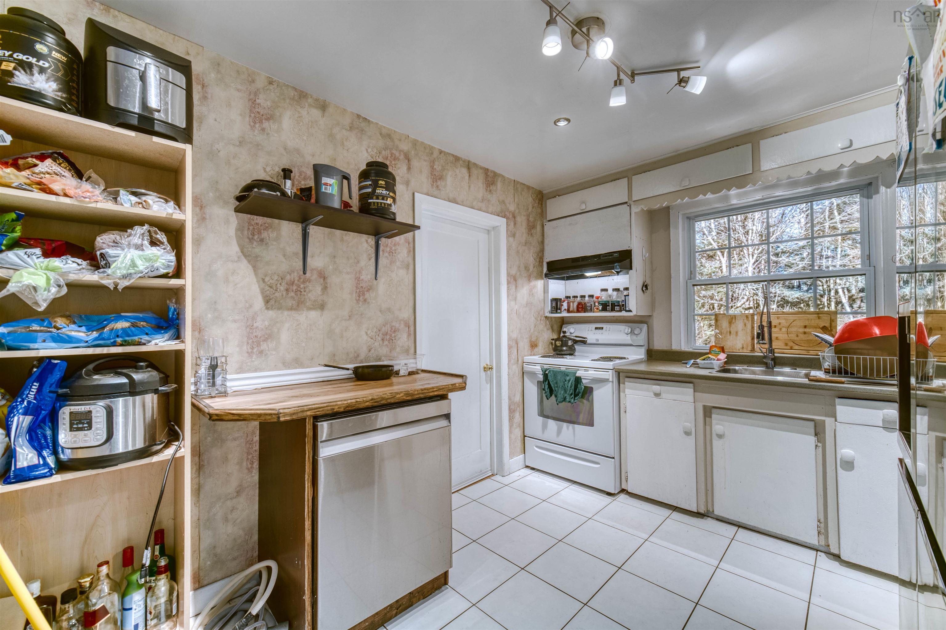 8 Aspen Crescent, Lower Sackville, NS (MLS 202527734)