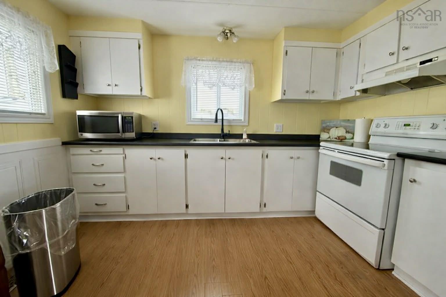 8 Bonavista Drive, Harrietsfield, NS (MLS 202527735)