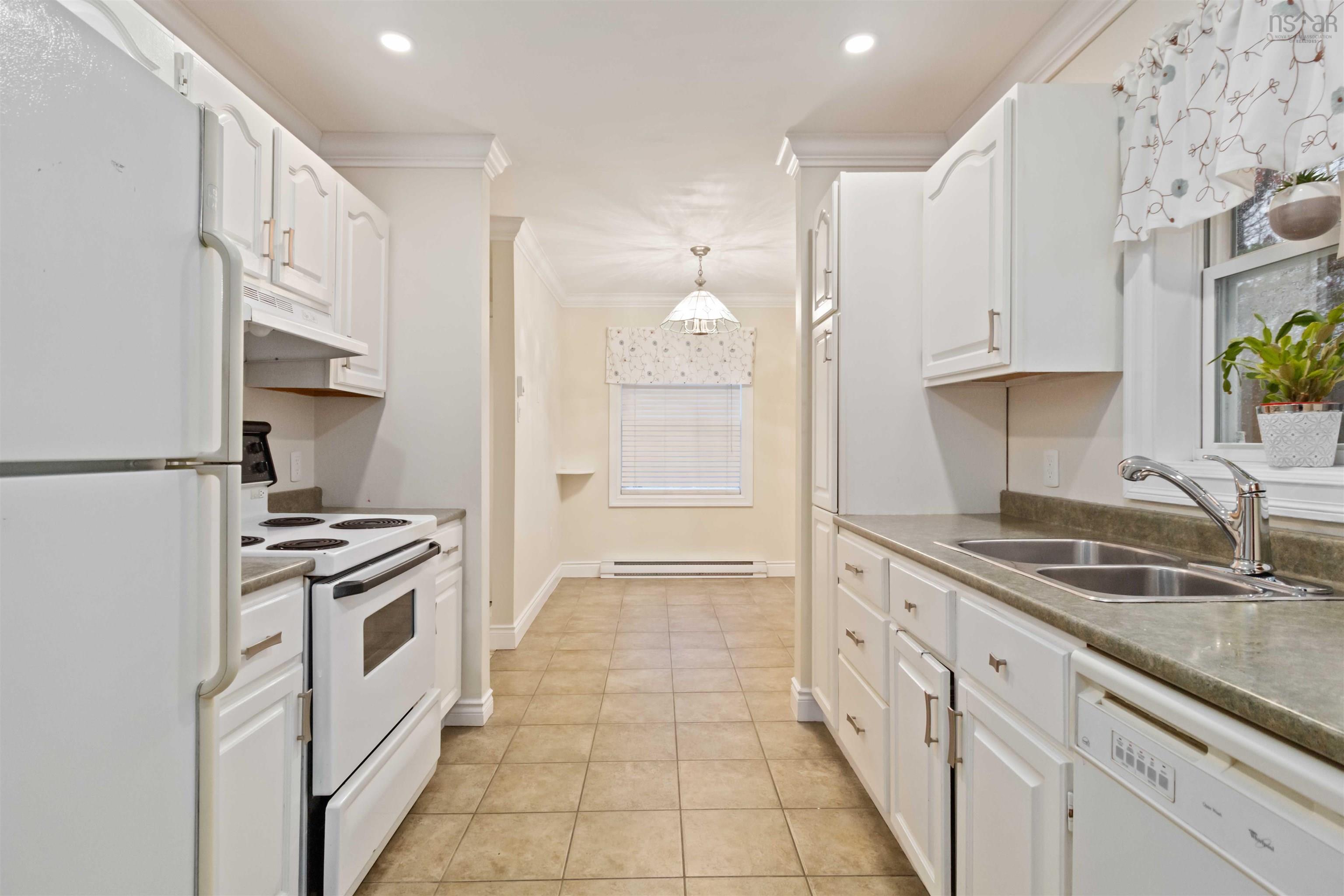 9 Collins Grove Ridge, Dartmouth, NS (MLS 202527765)