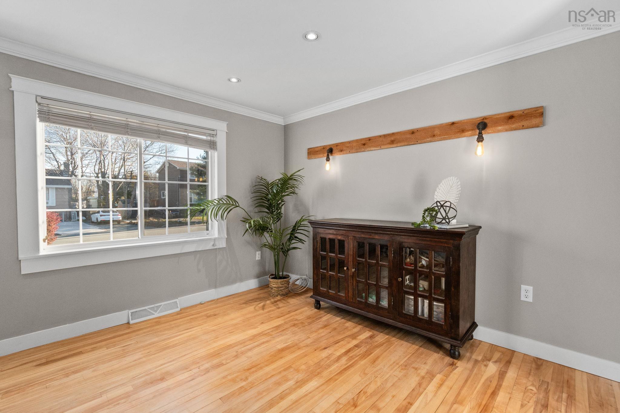 38 Swan Crescent, Halifax, NS (MLS 202527787)