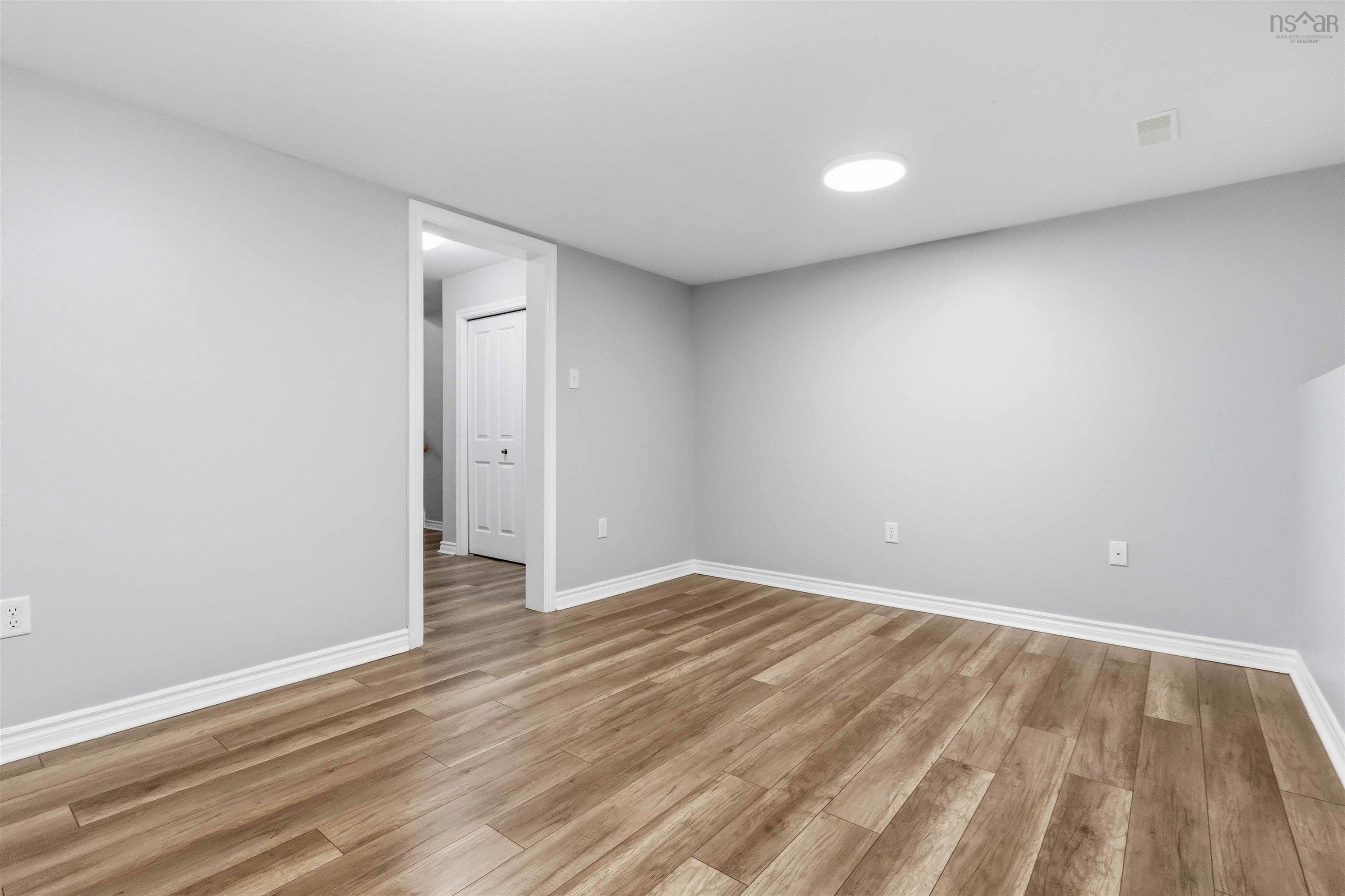 27 Collingwood Court, Dartmouth, NS (MLS 202527790)