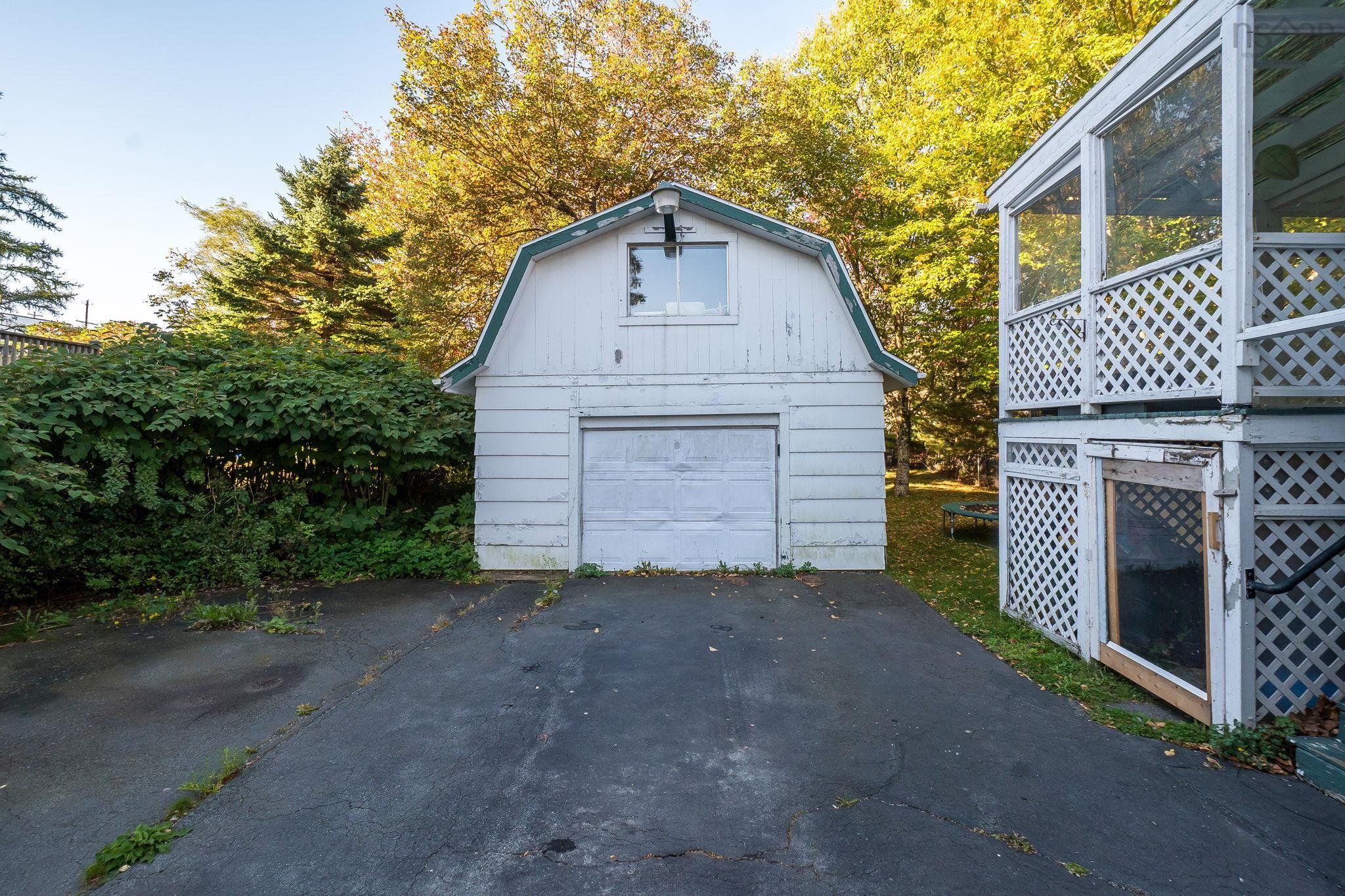 13 River Road, Halifax, NS (MLS 202527794)