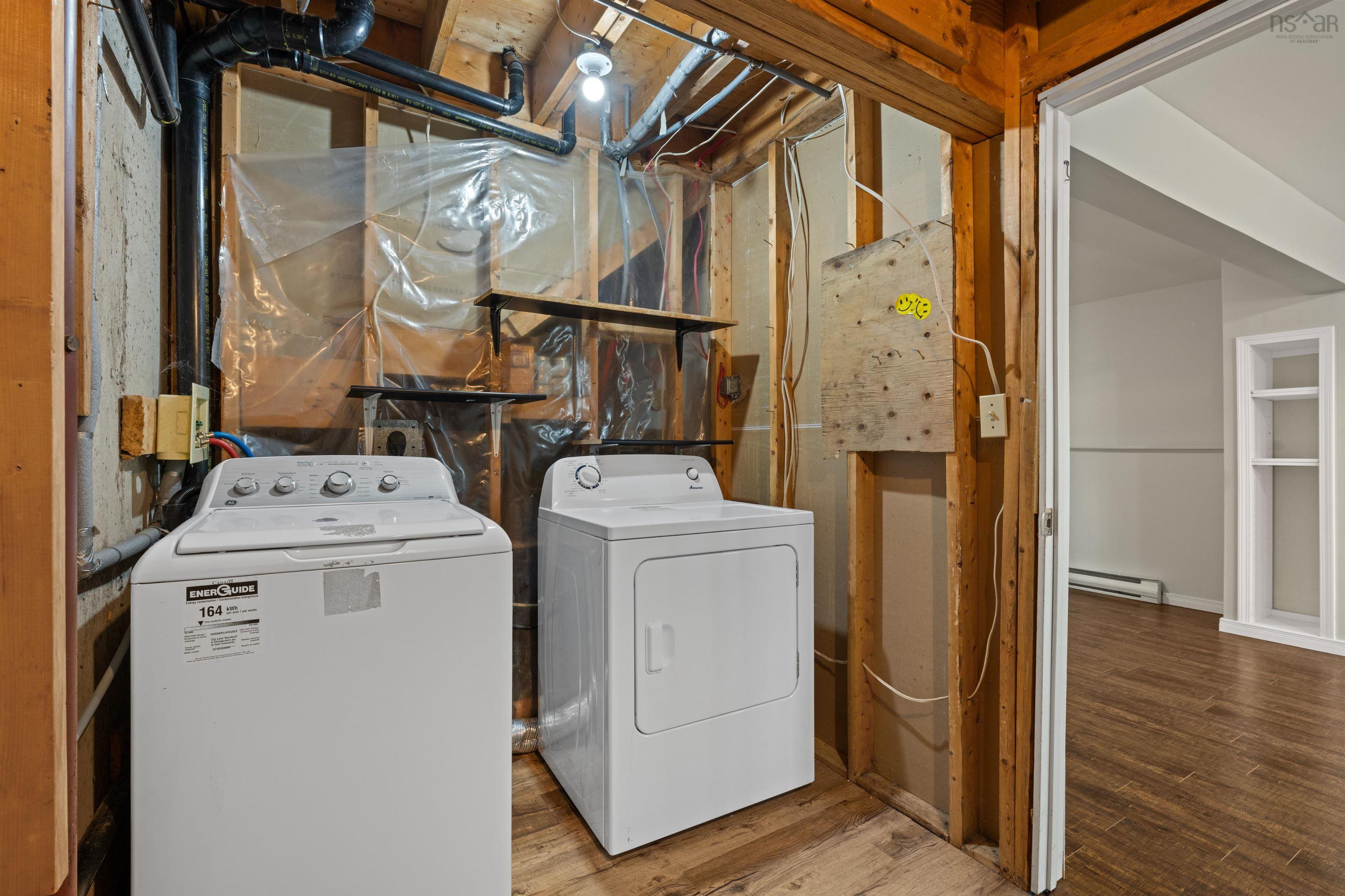 204 Greenwood Avenue, Timberlea, NS (MLS 202527796)