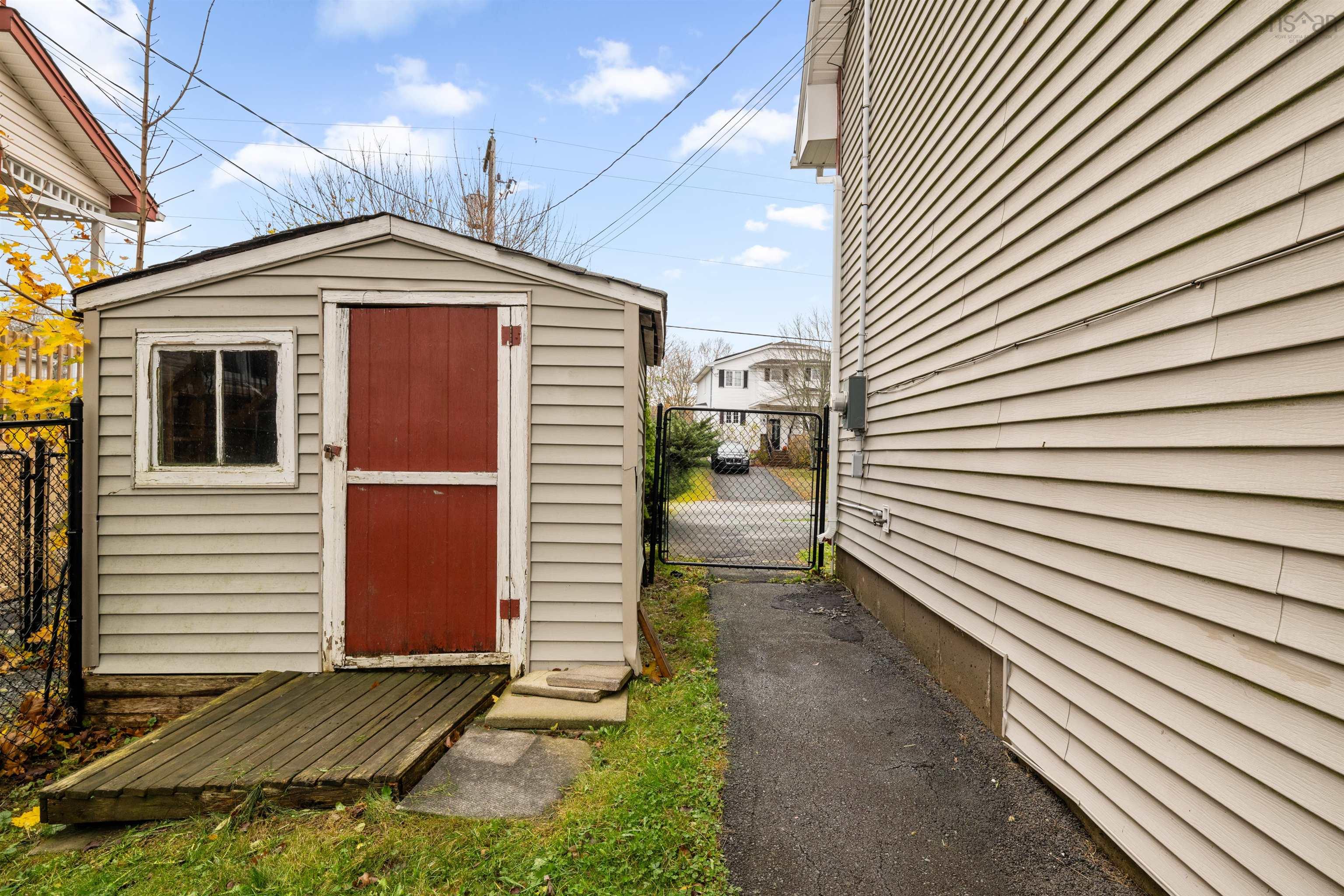 204 Greenwood Avenue, Timberlea, NS (MLS 202527796)