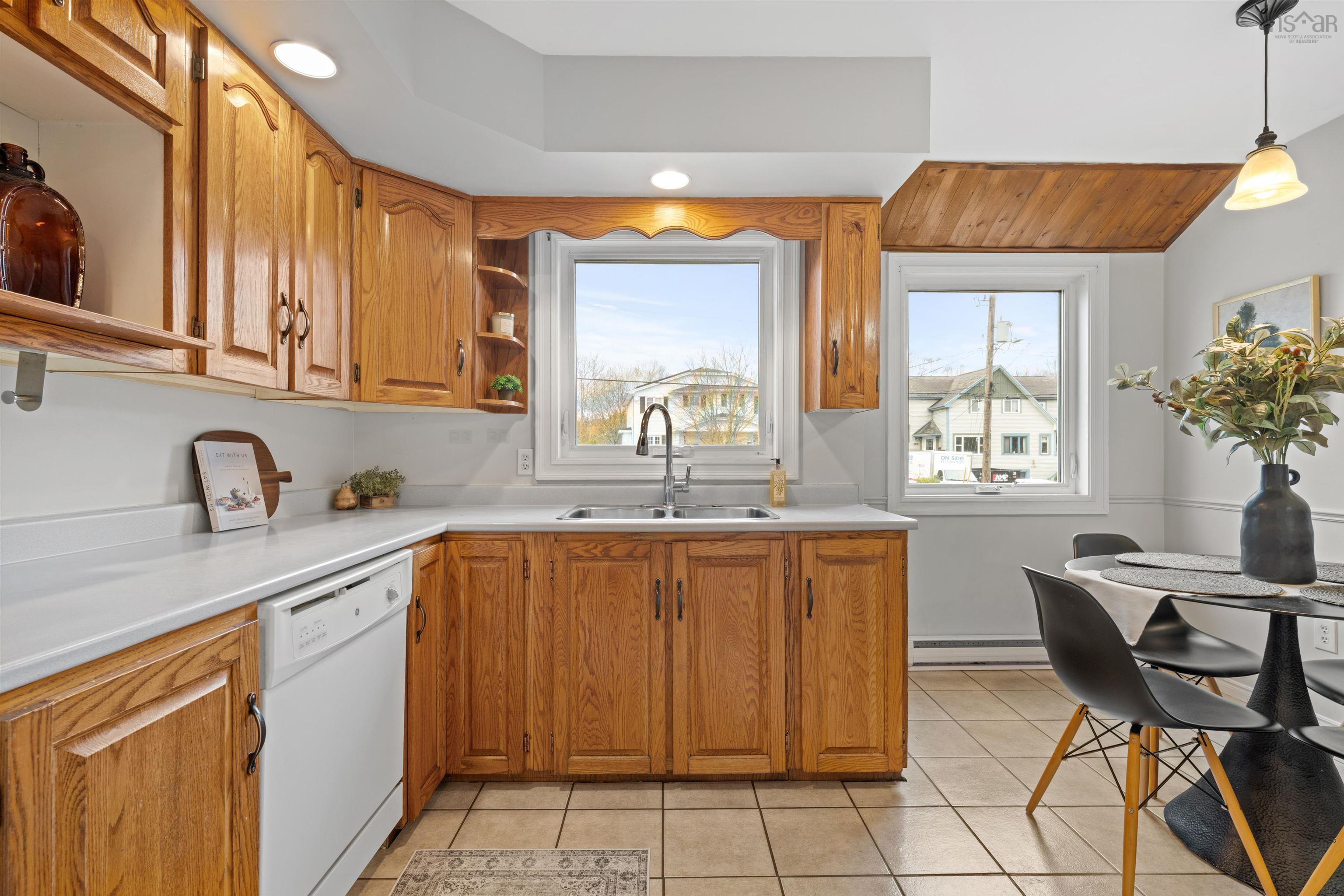 204 Greenwood Avenue, Timberlea, NS (MLS 202527796)