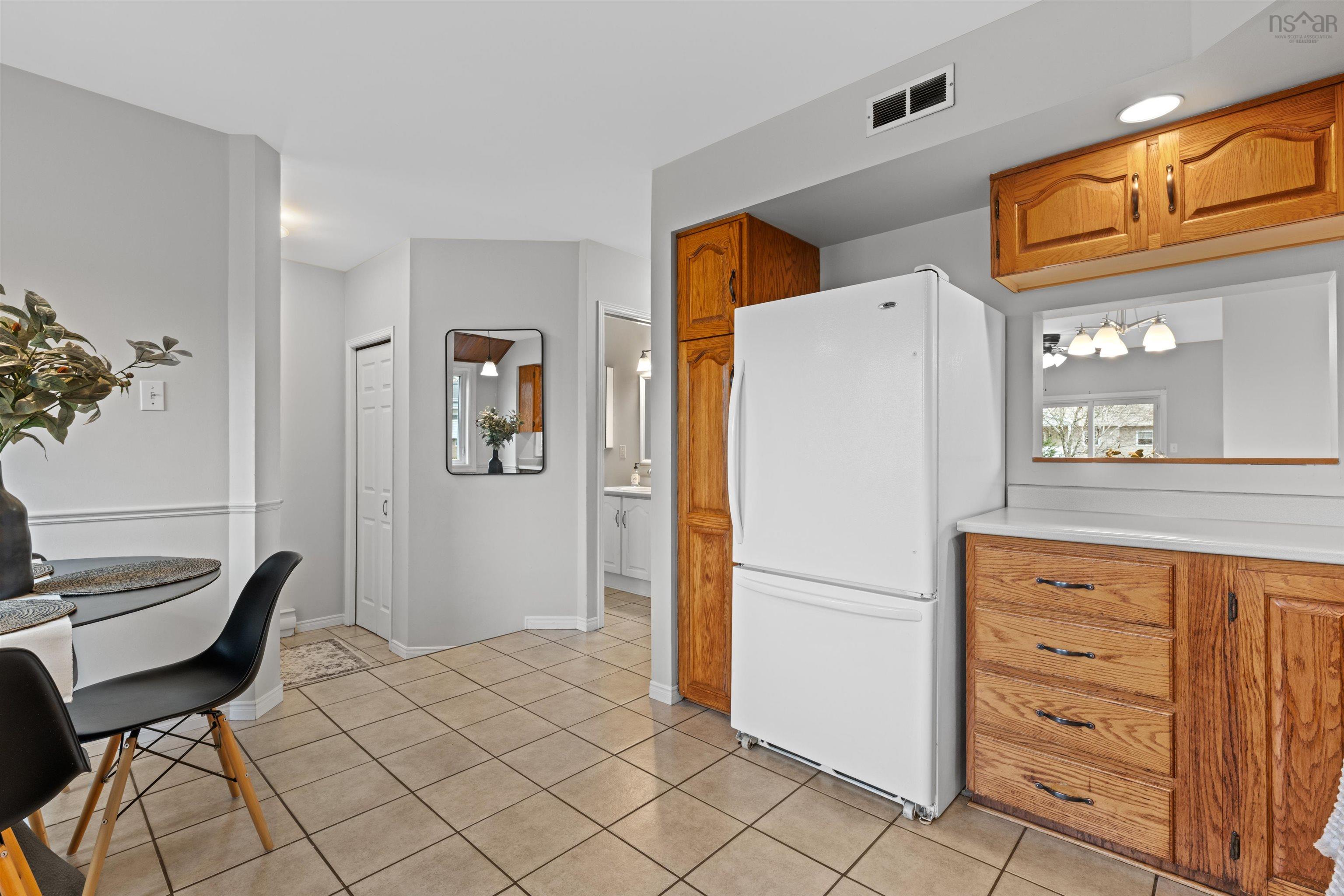 204 Greenwood Avenue, Timberlea, NS (MLS 202527796)