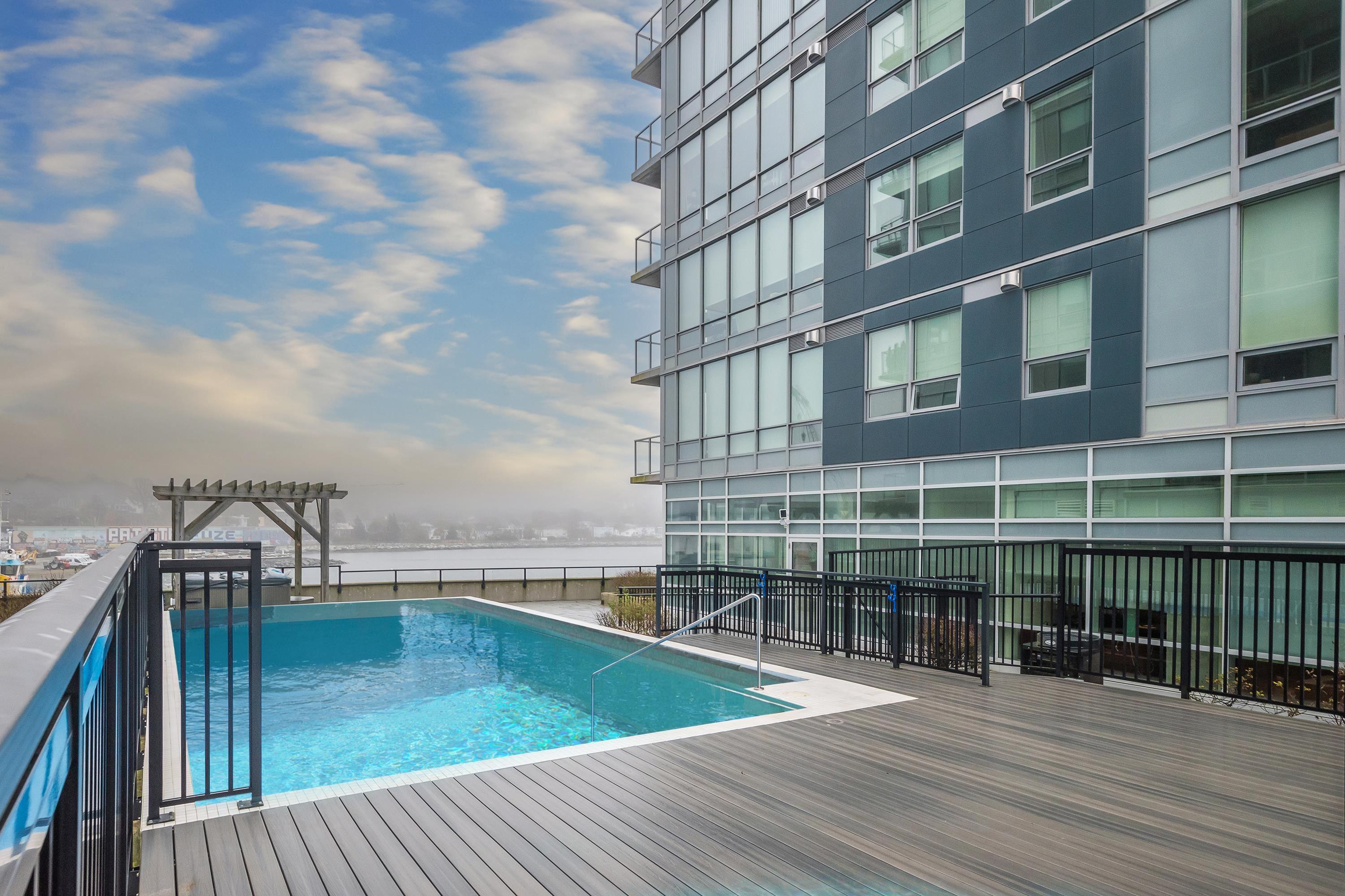 401 67 Kings Wharf Place, Dartmouth, NS (MLS 202527799)