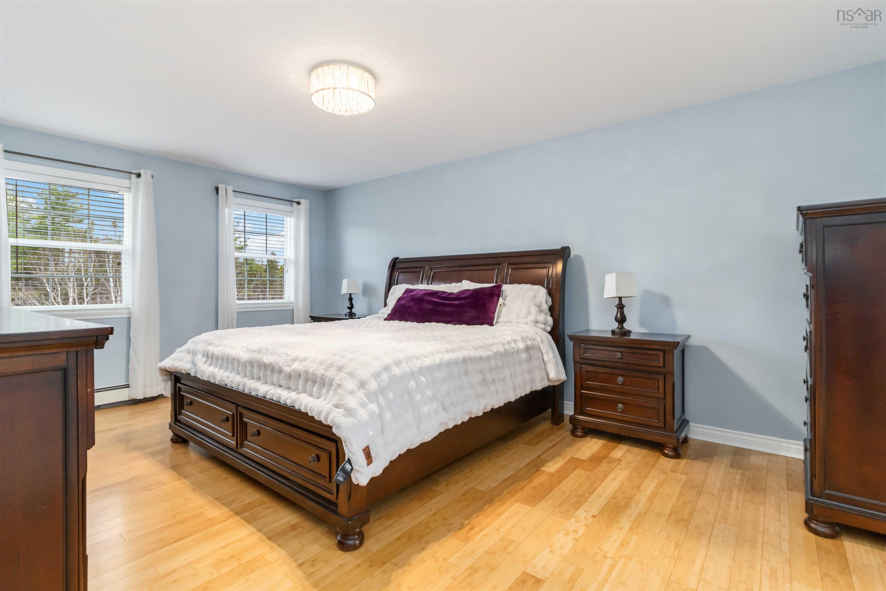 31 Piggott Avenue, Fall River, NS (MLS 202527806)