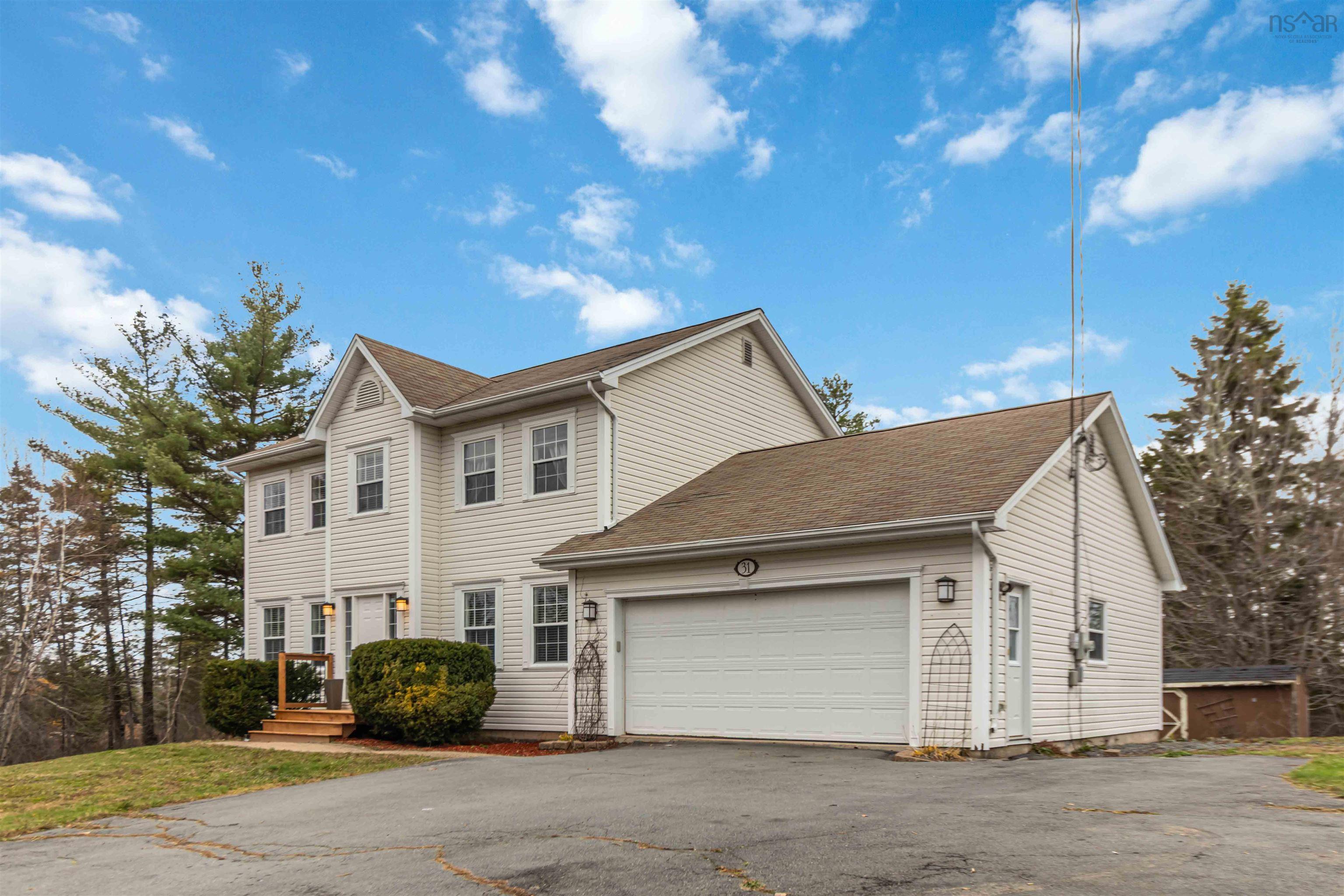 31 Piggott Avenue, Fall River, NS (MLS 202527806)