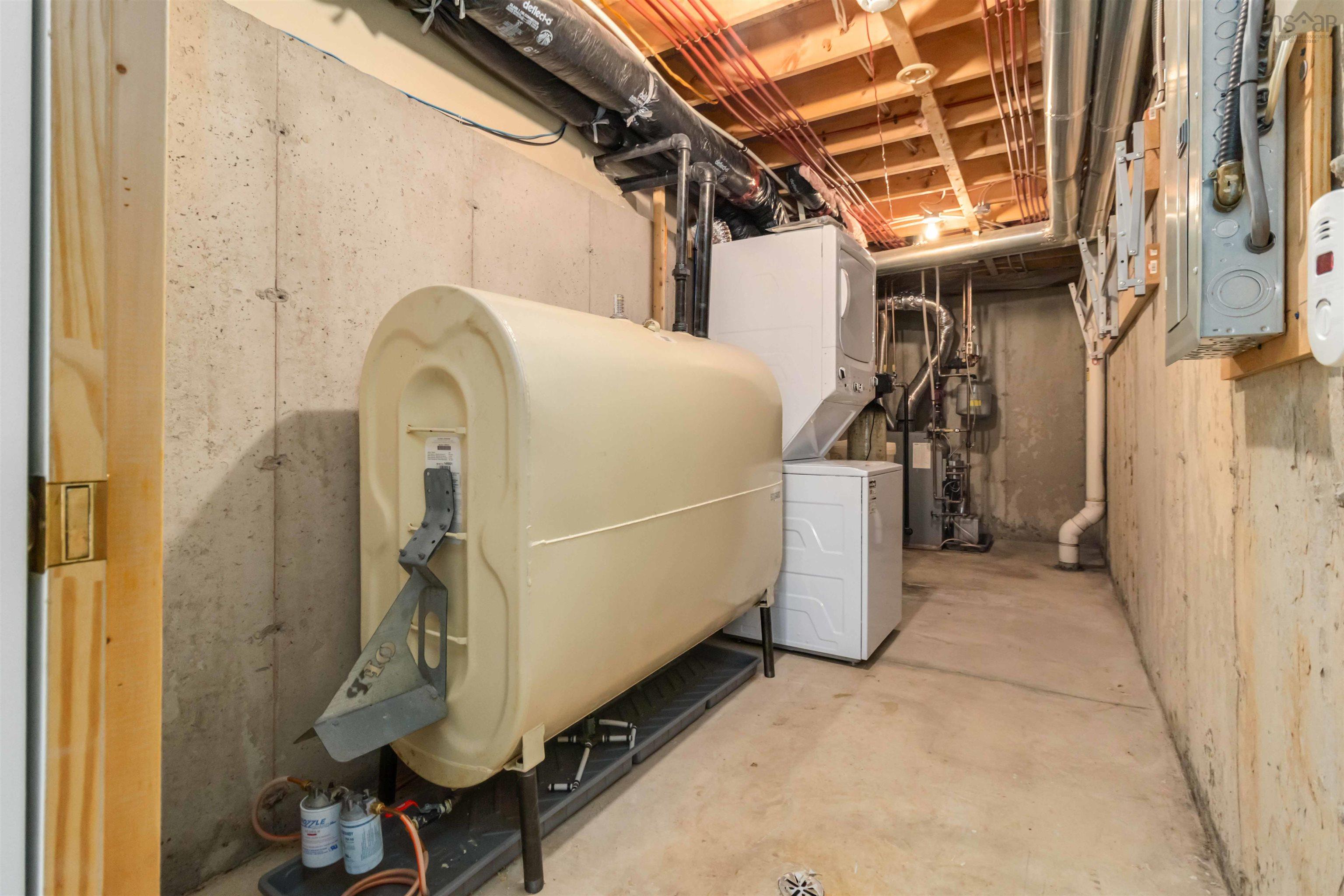 31 Piggott Avenue, Fall River, NS (MLS 202527806)