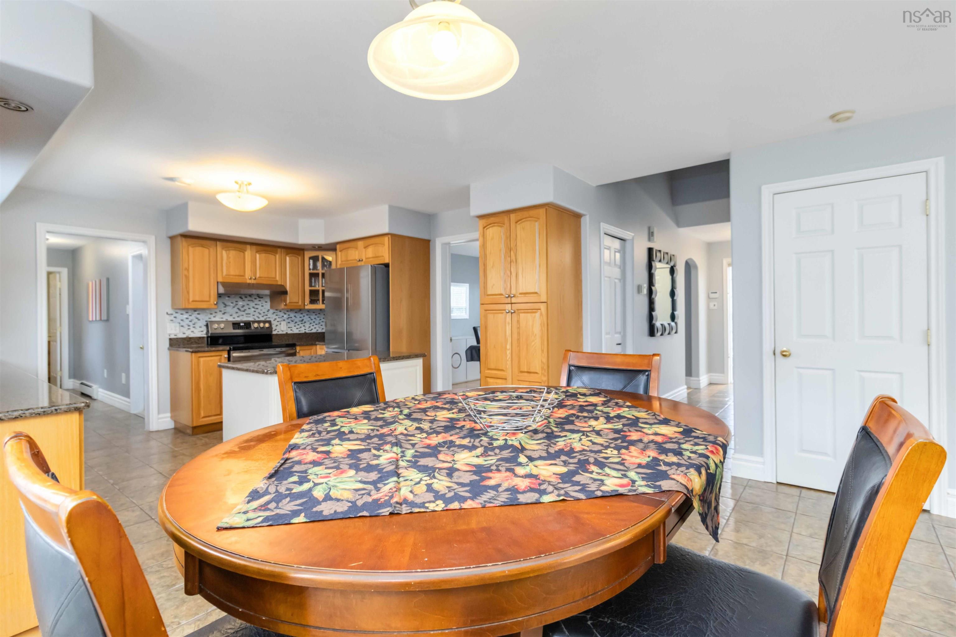 31 Piggott Avenue, Fall River, NS (MLS 202527806)