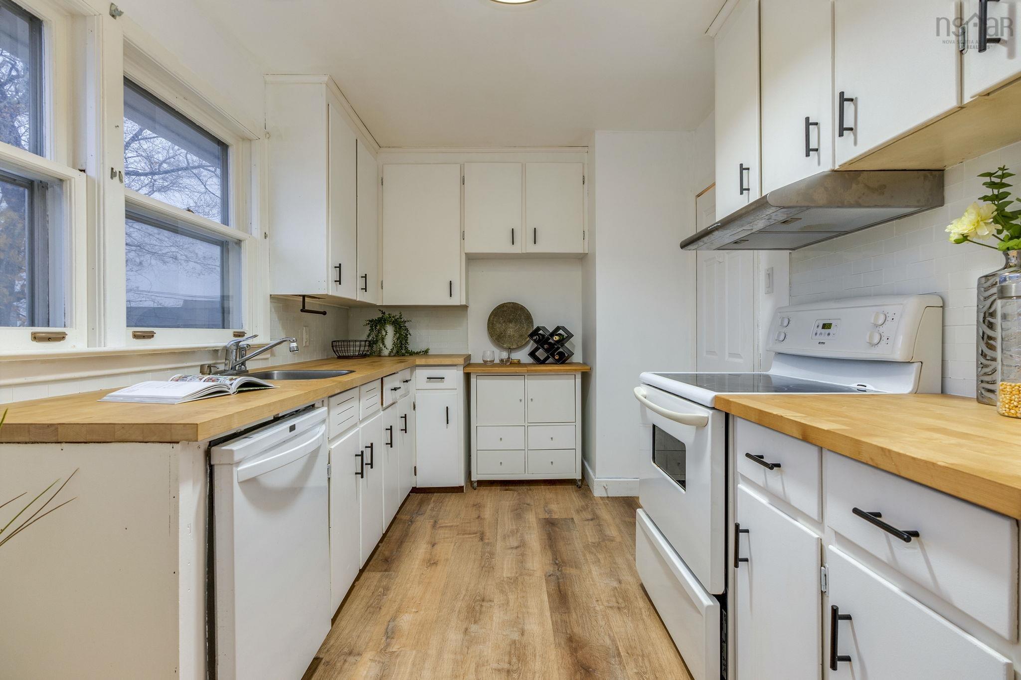 13 Julies Walk, Halifax, NS (MLS 202527834)