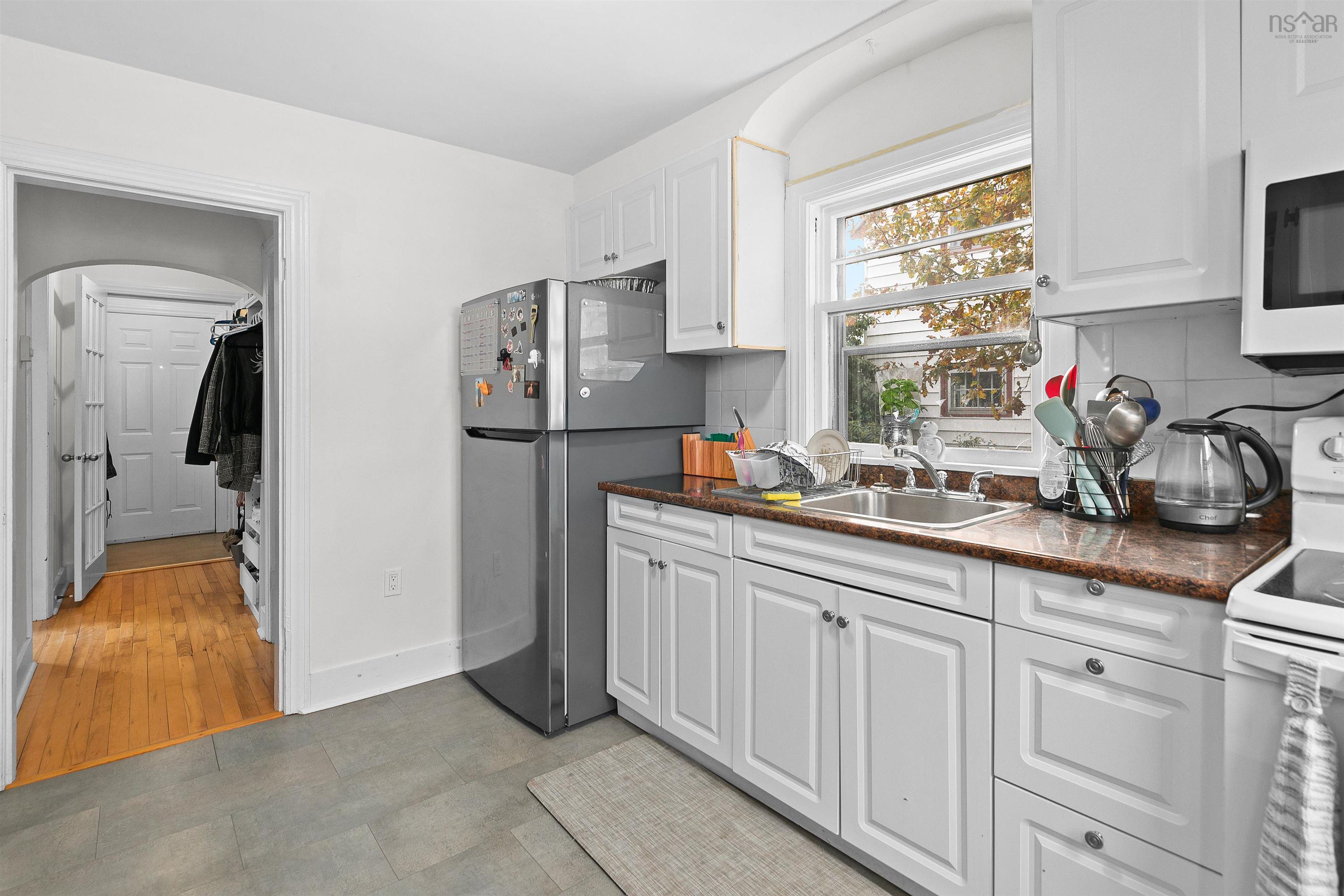 3 Garden Drive, Dartmouth, NS (MLS 202527843)