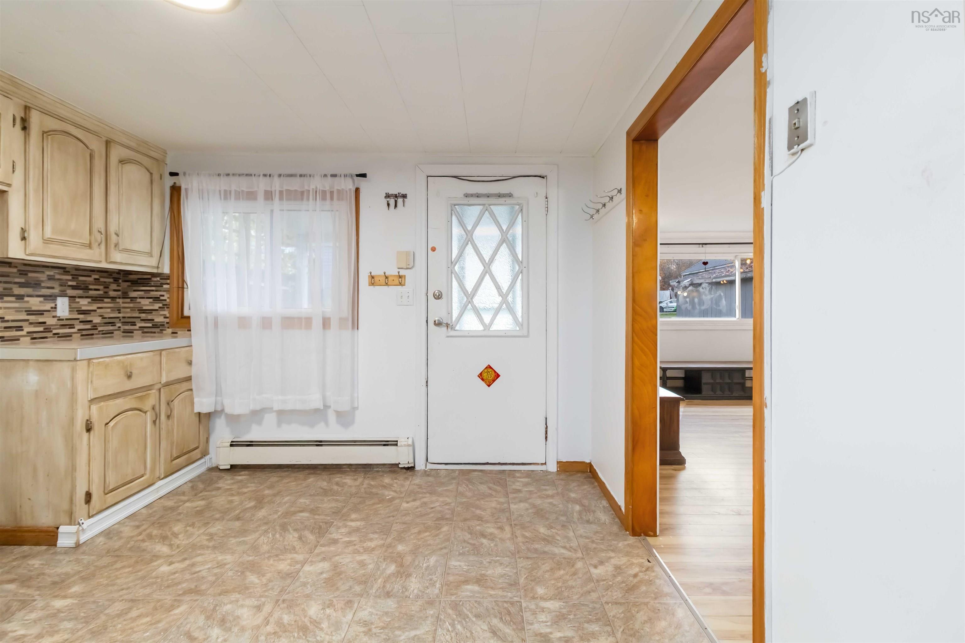 44 Courtney Road, Dartmouth, NS (MLS 202527844)