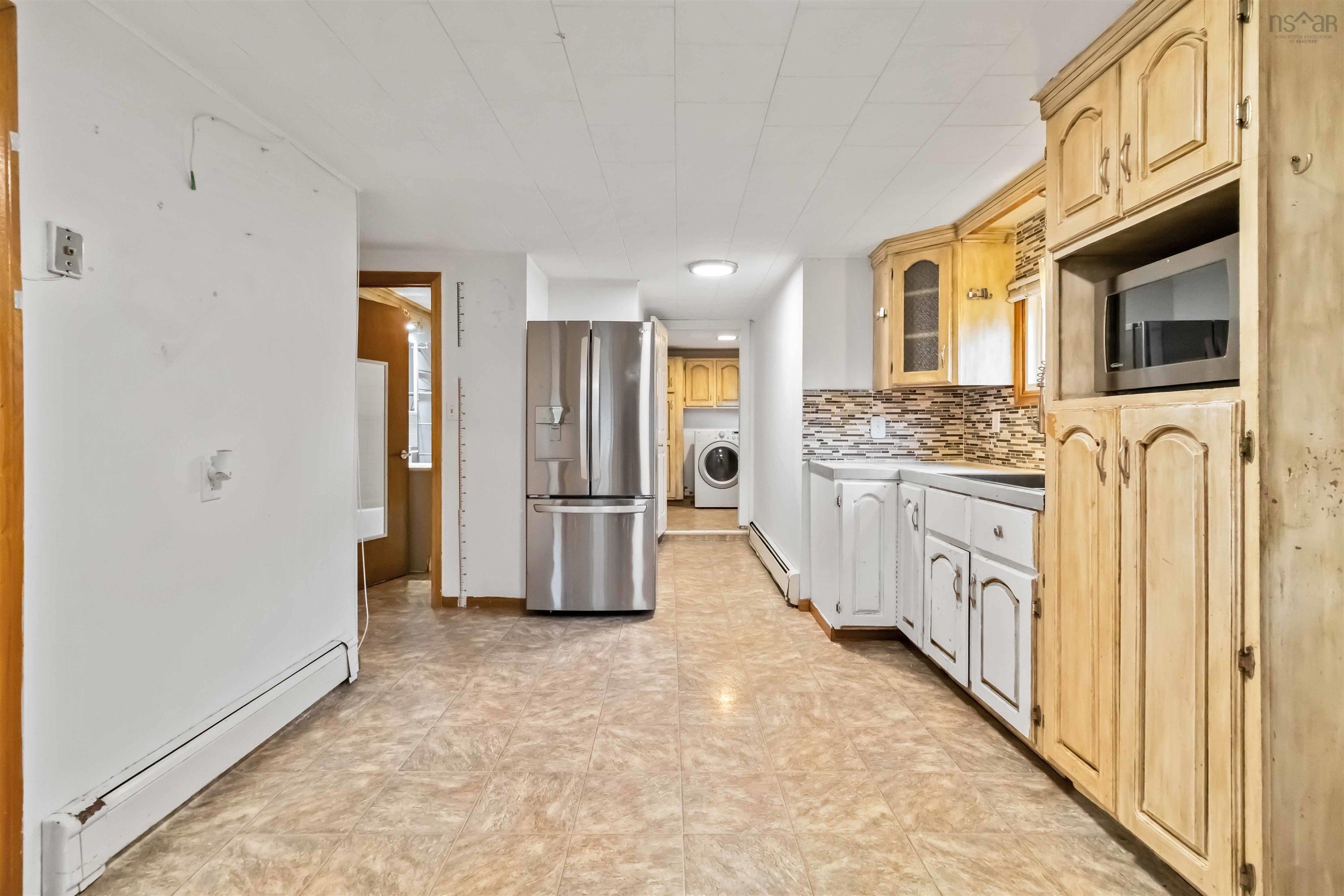 44 Courtney Road, Dartmouth, NS (MLS 202527844)