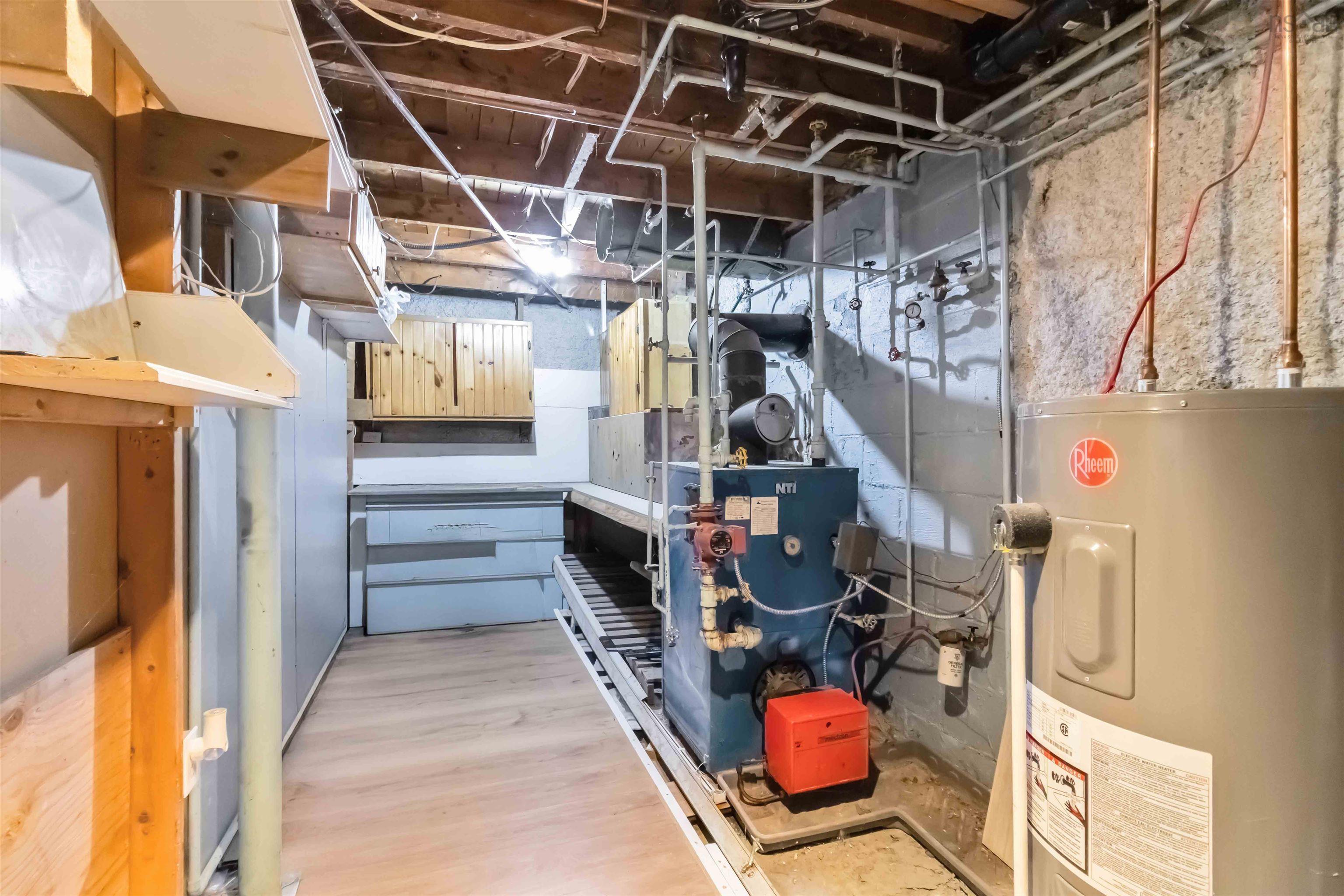 44 Courtney Road, Dartmouth, NS (MLS 202527844)