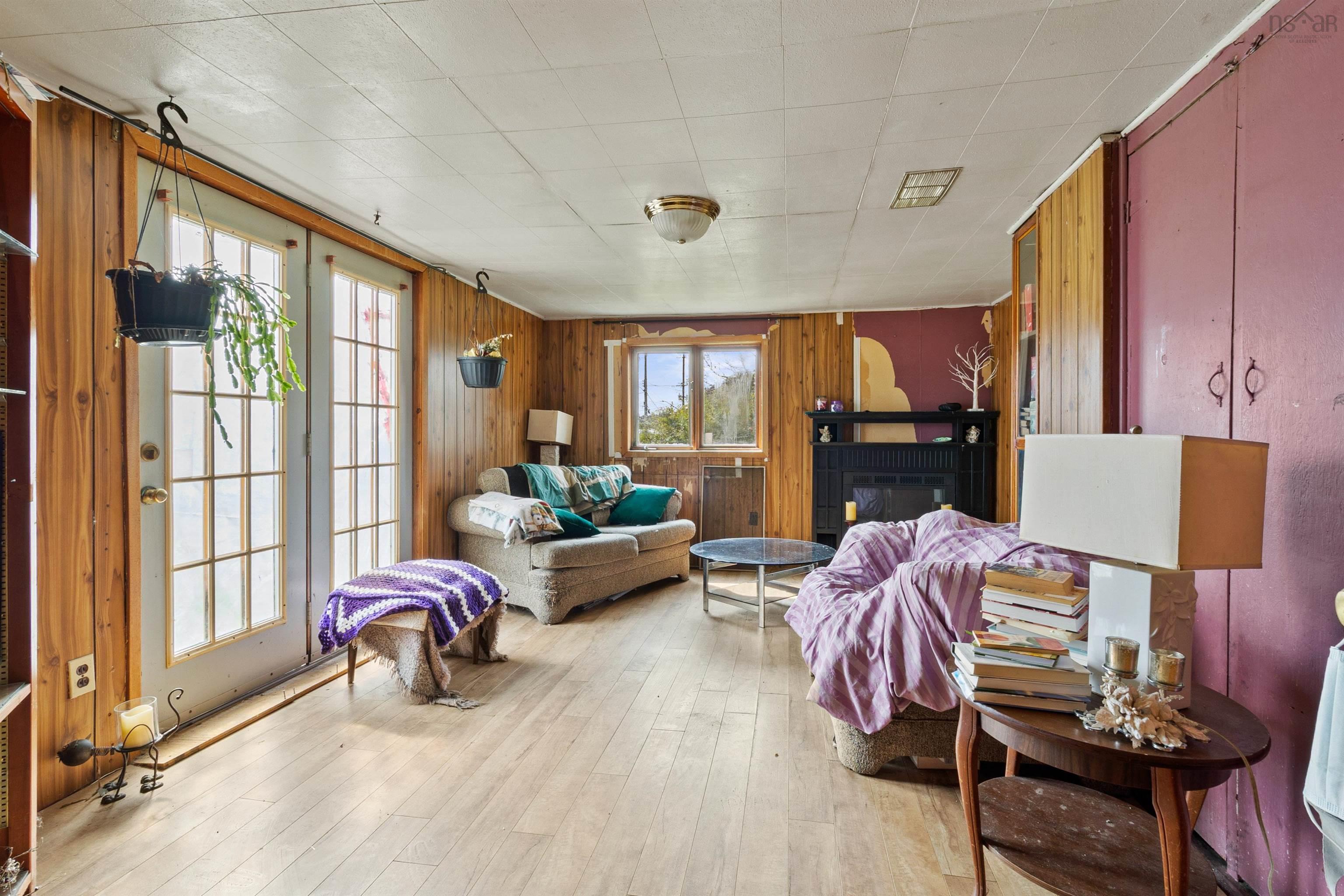 20 Silvers Lane, Eastern Passage, NS (MLS 202527851)