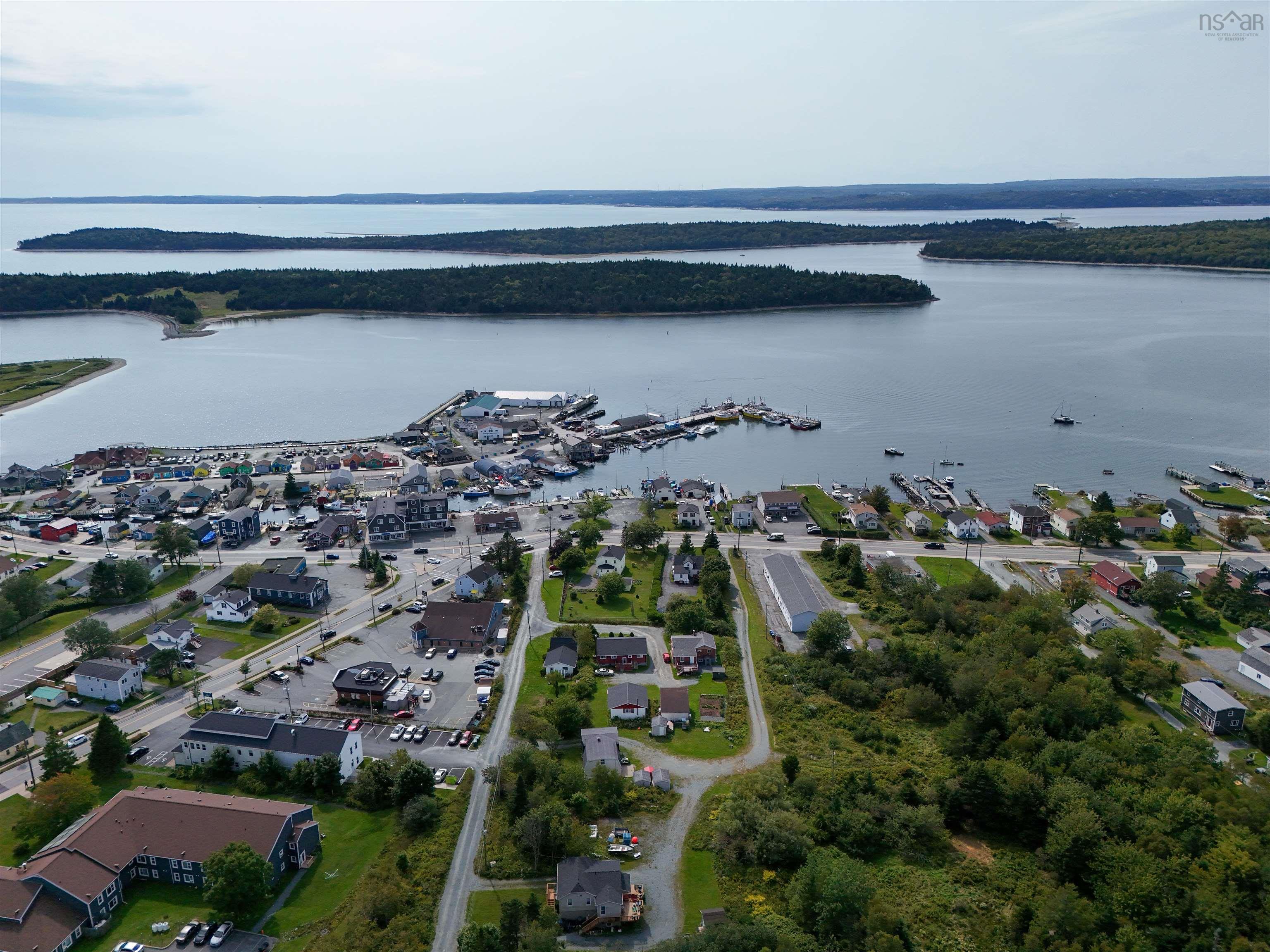 20 Silvers Lane, Eastern Passage, NS (MLS 202527851)