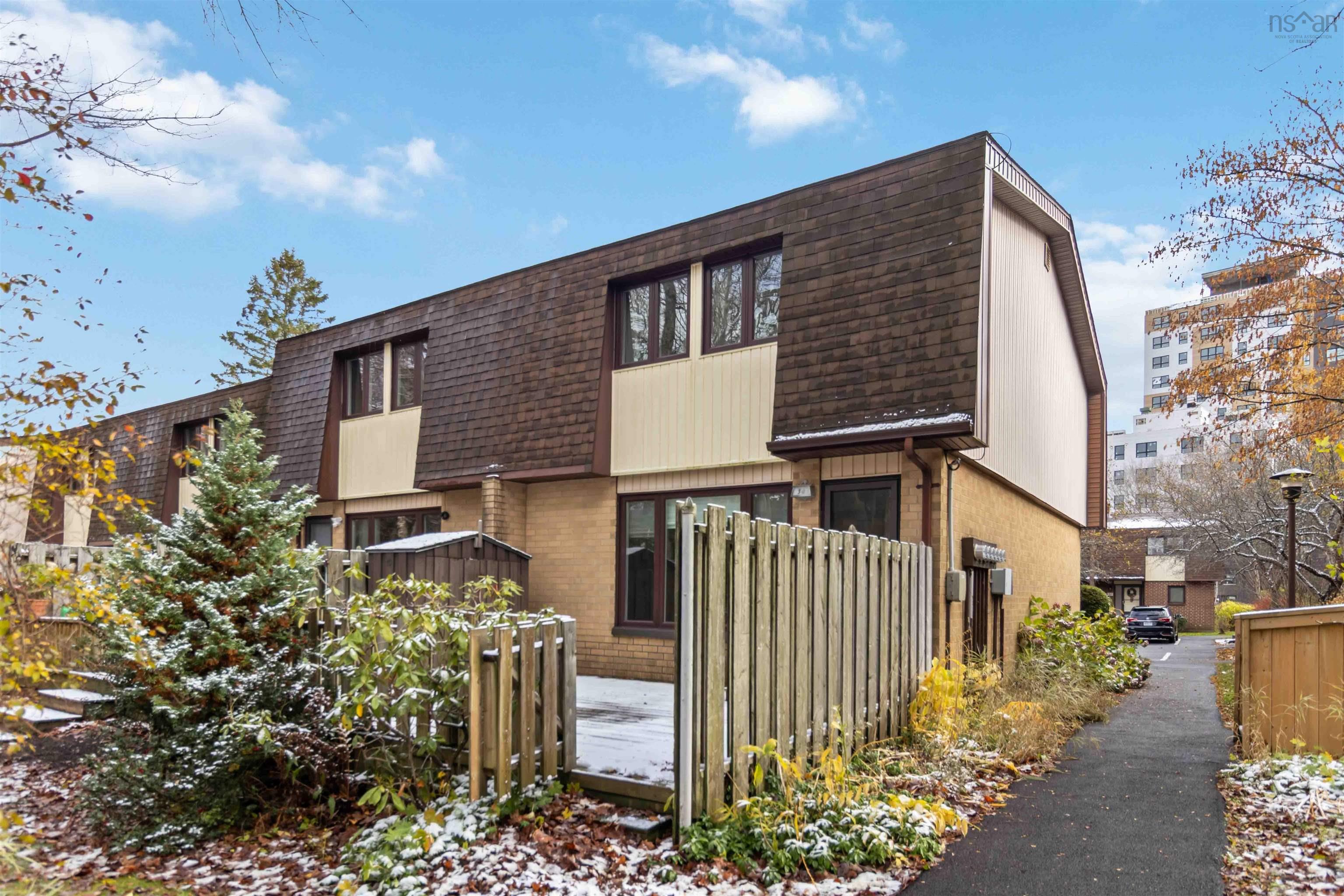 30 Chelsea Lane, Halifax, NS (MLS 202527872)