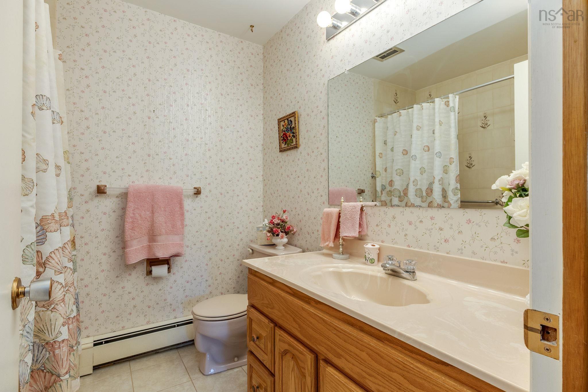 30 Landrace Crescent, Dartmouth, NS (MLS 202527955)