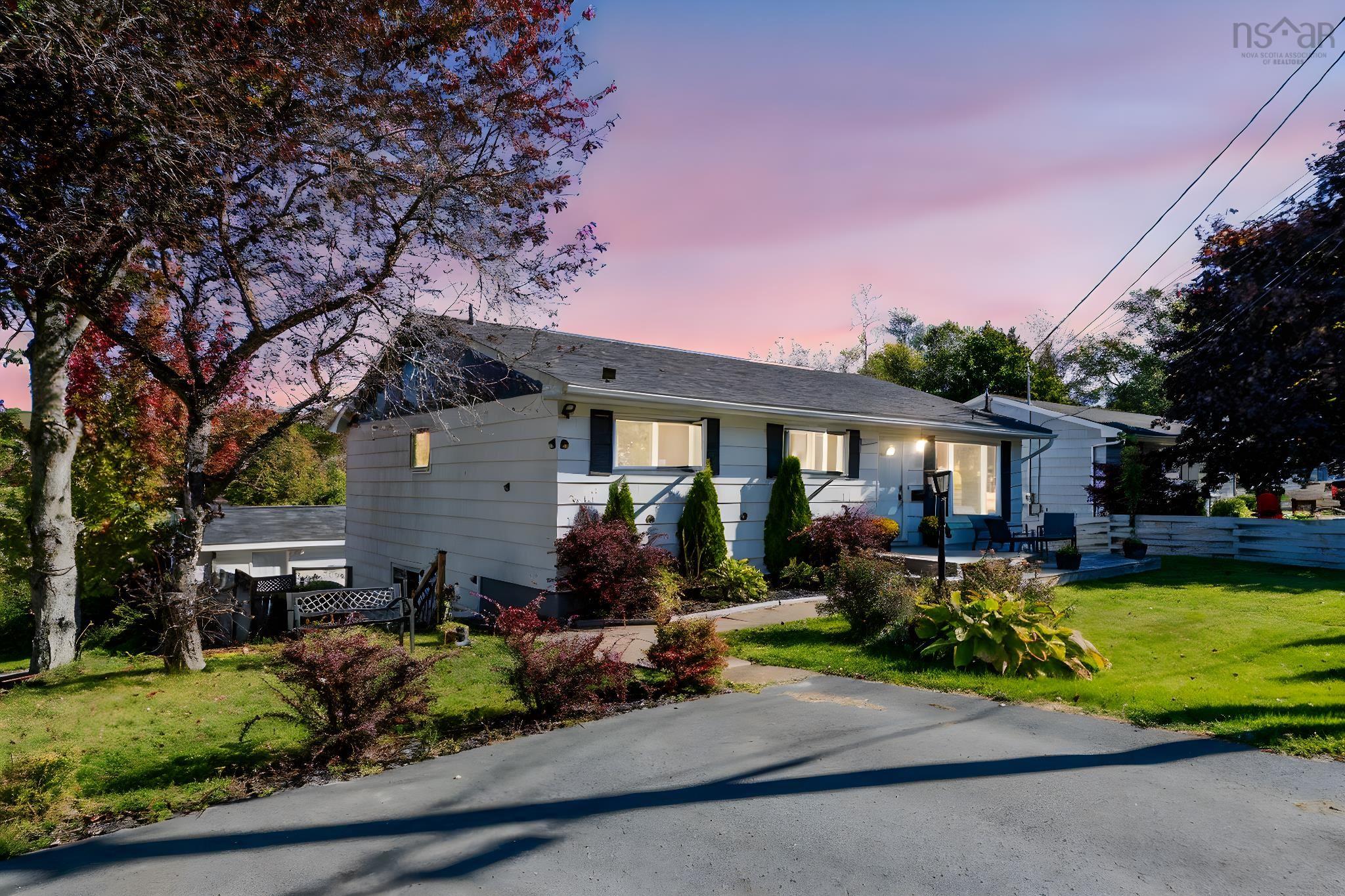 31 Ridge Avenue, Sackville, NS (MLS® 202527960)