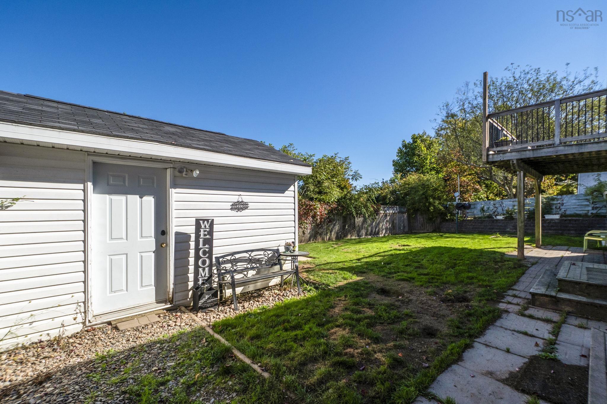 31 Ridge Avenue, Sackville, NS (MLS 202527960)