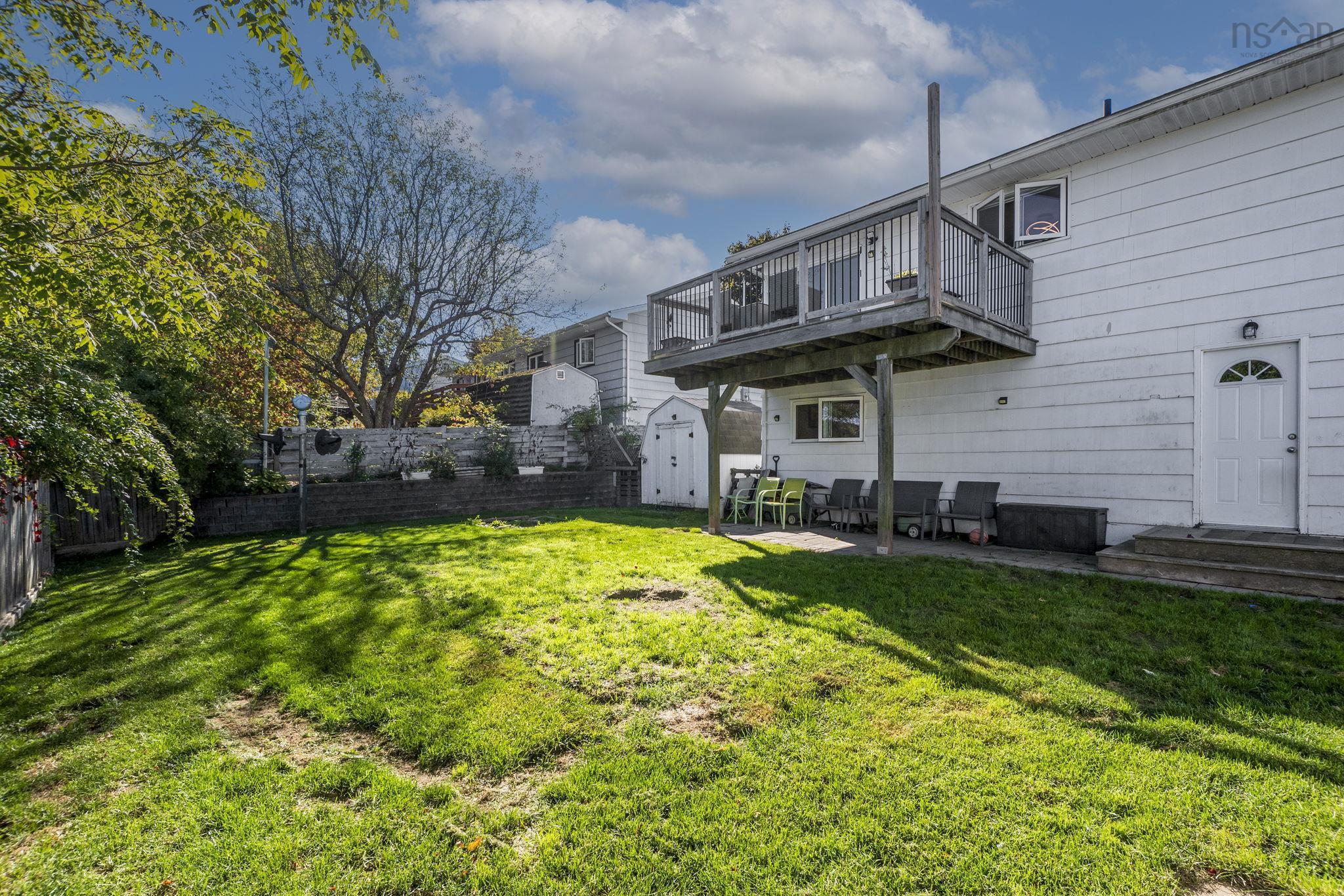 31 Ridge Avenue, Sackville, NS (MLS 202527960)