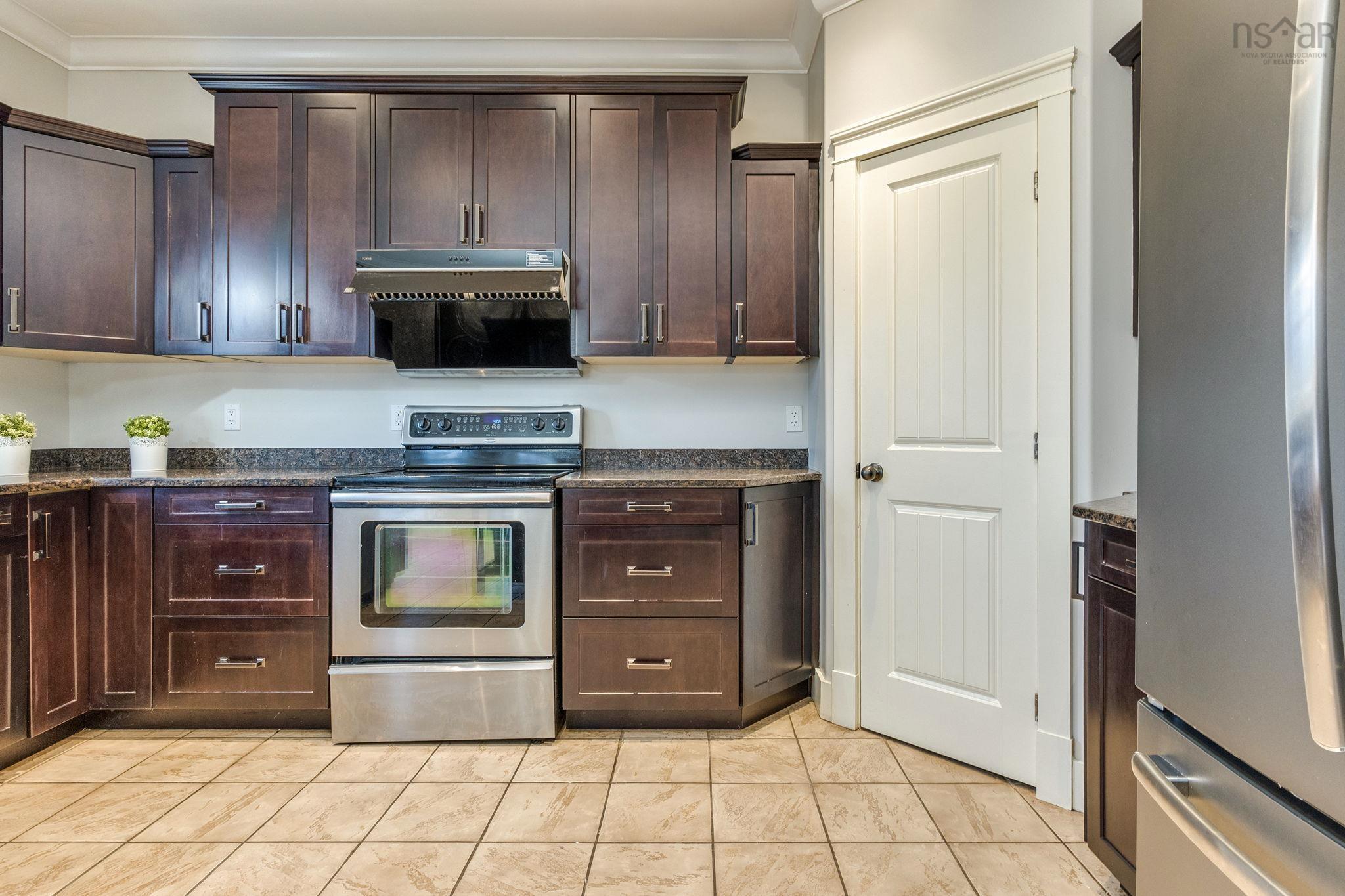 159 Ravines Dr Drive, Bedford, NS (MLS 202527966)