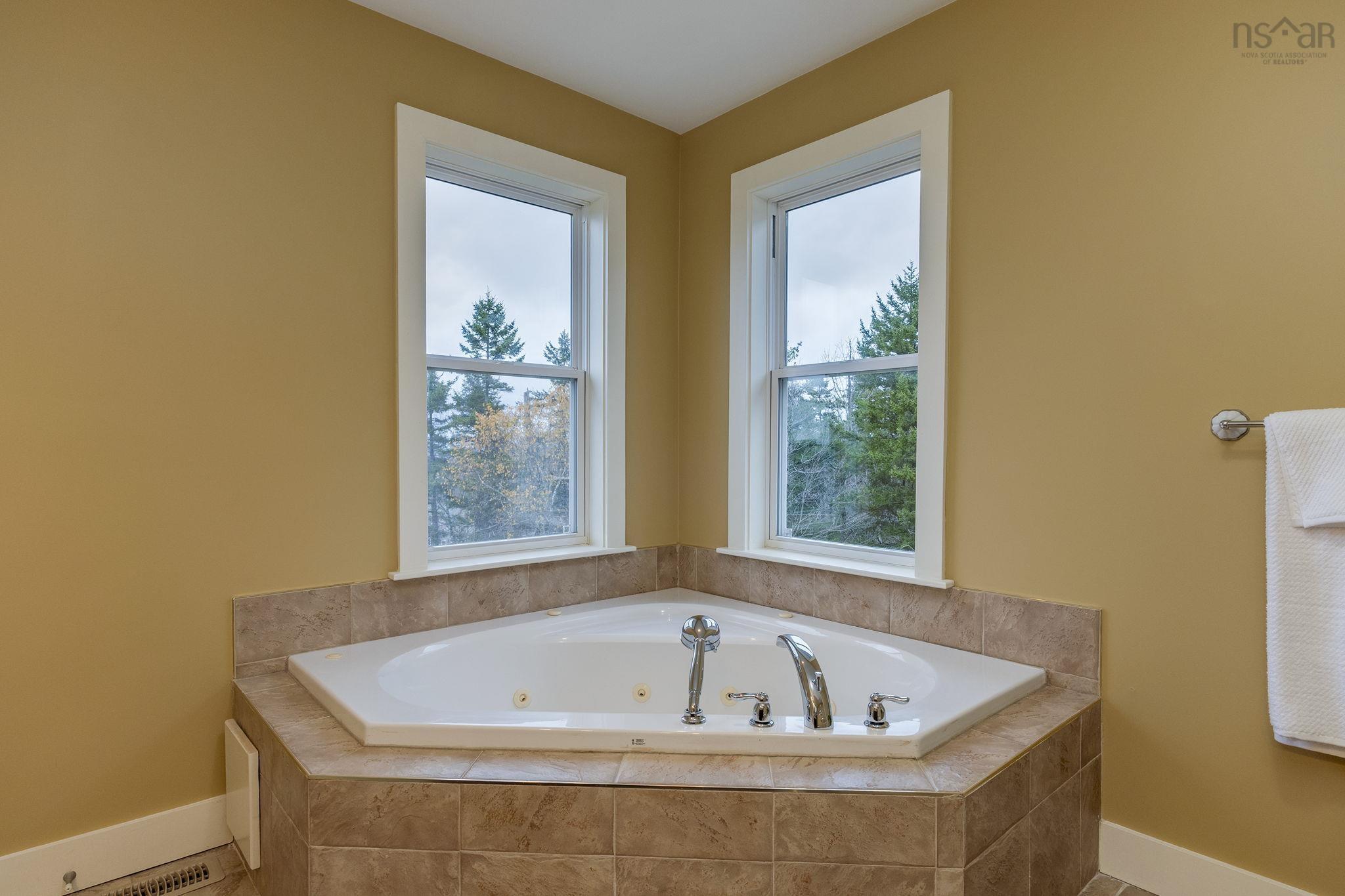 159 Ravines Dr Drive, Bedford, NS (MLS 202527966)