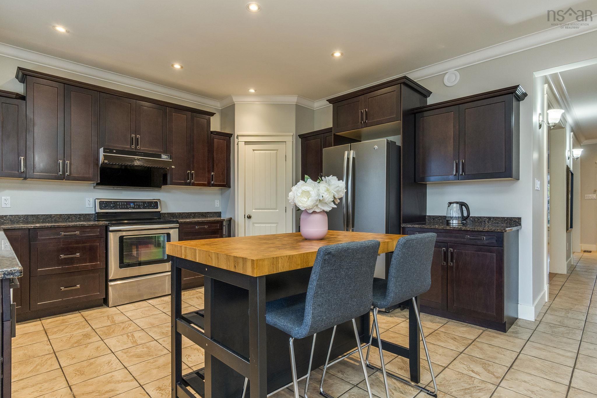 159 Ravines Dr Drive, Bedford, NS (MLS 202527966)