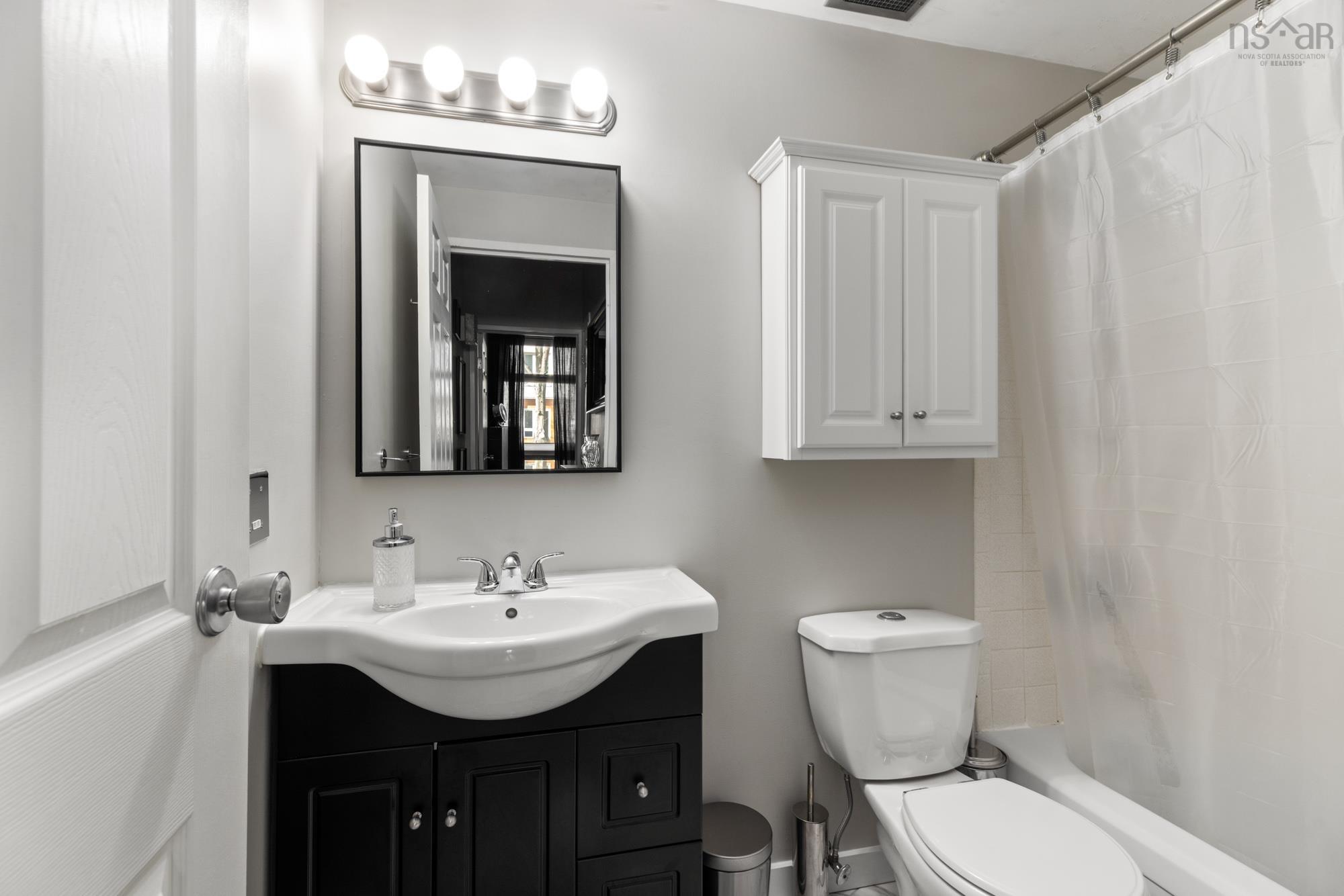 202 6369 Coburg Road, Halifax, NS (MLS 202527997)