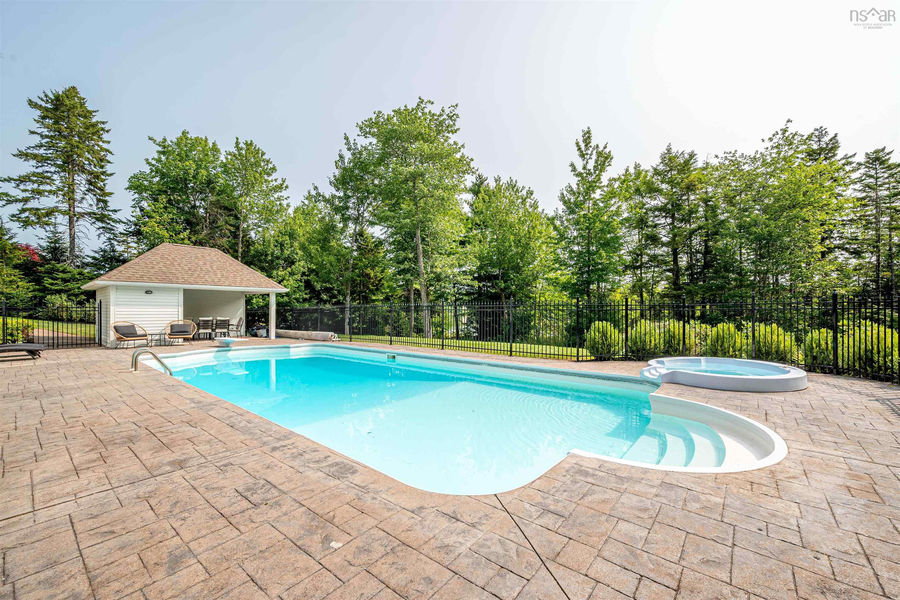 261 Aberdeen Drive, Fall River, NS (MLS 202528029)