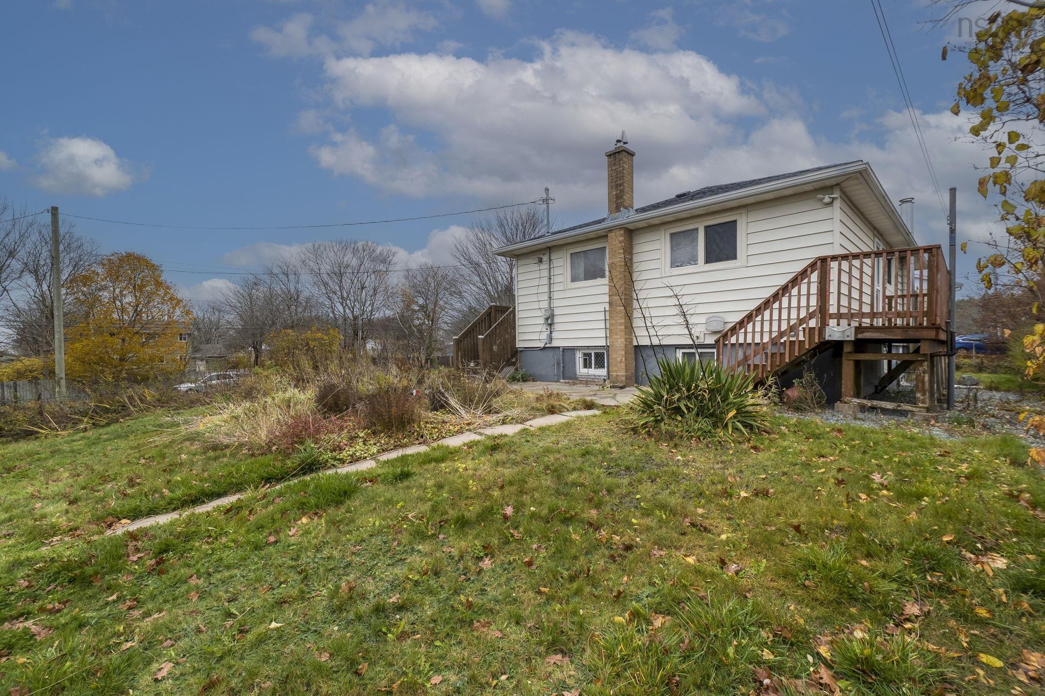 143 Caledonia Road, Dartmouth, NS (MLS 202528032)