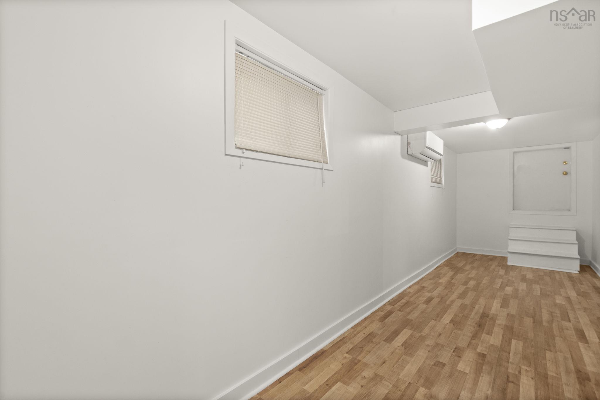 143 Caledonia Road, Dartmouth, NS (MLS 202528032)