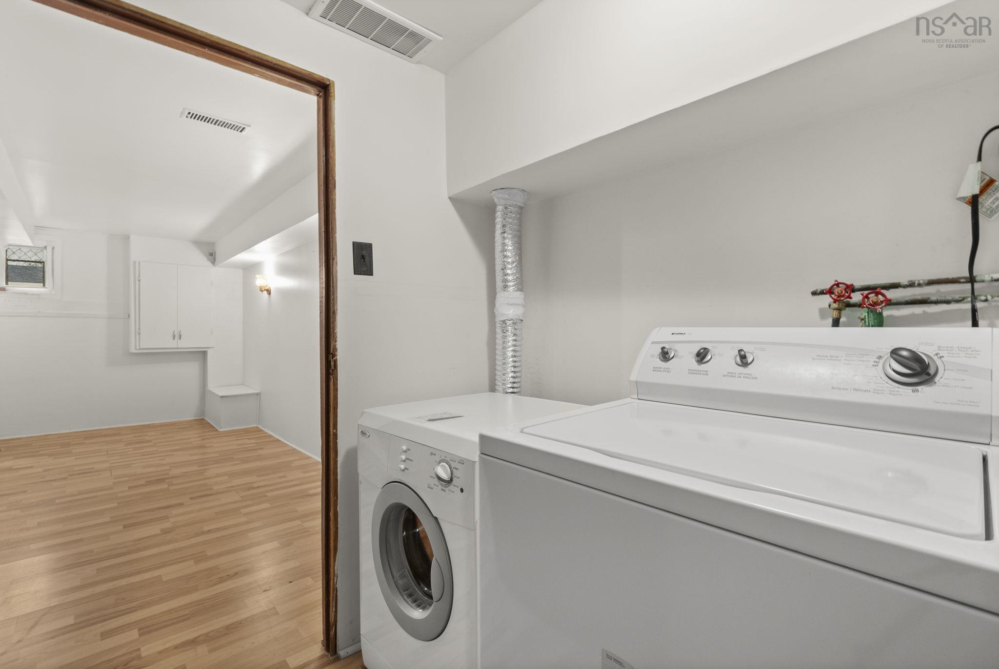 143 Caledonia Road, Dartmouth, NS (MLS 202528032)